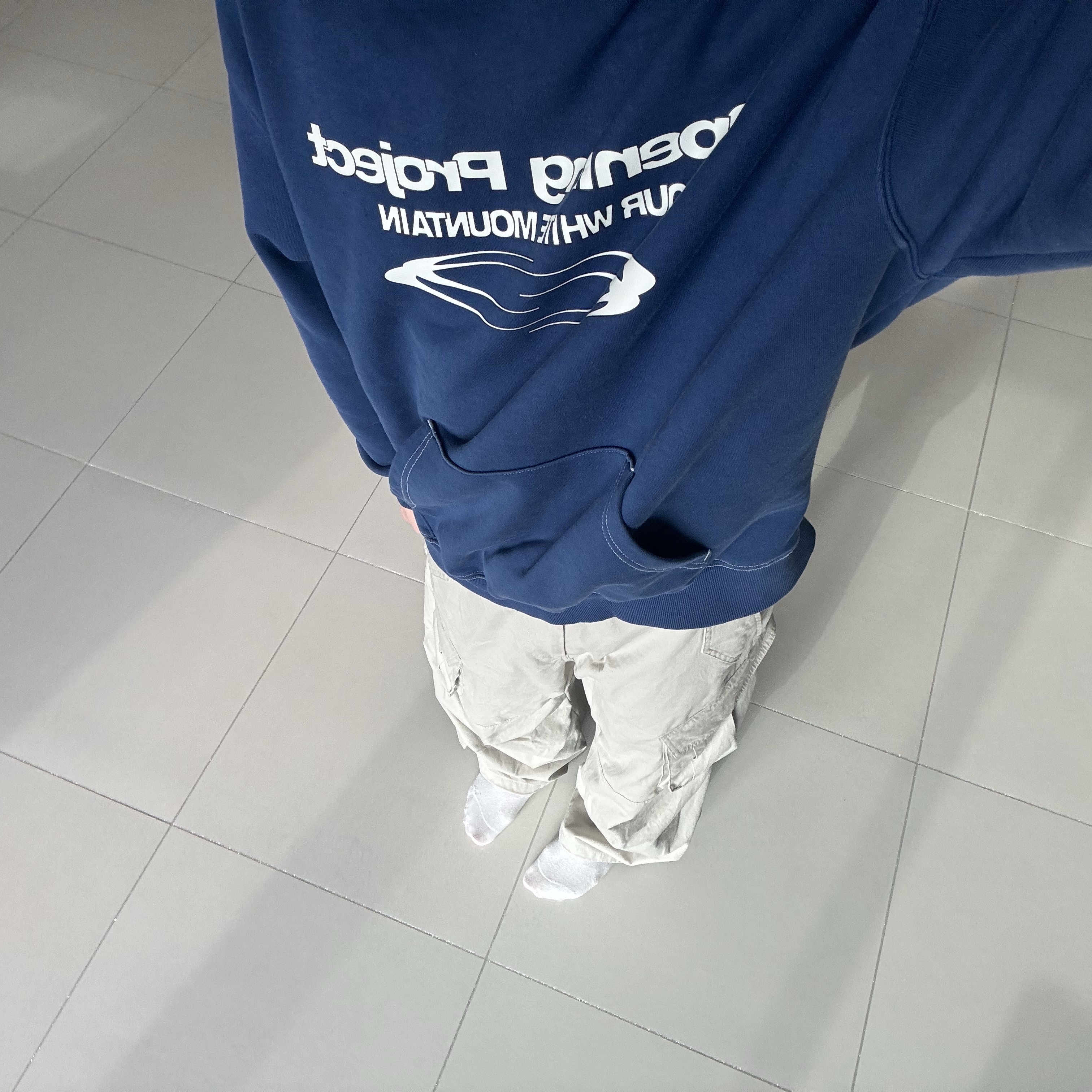 [KREAM 단독] Flavorism VTG Washed Cargo Pants Washed beige 착용 스타일 - 1