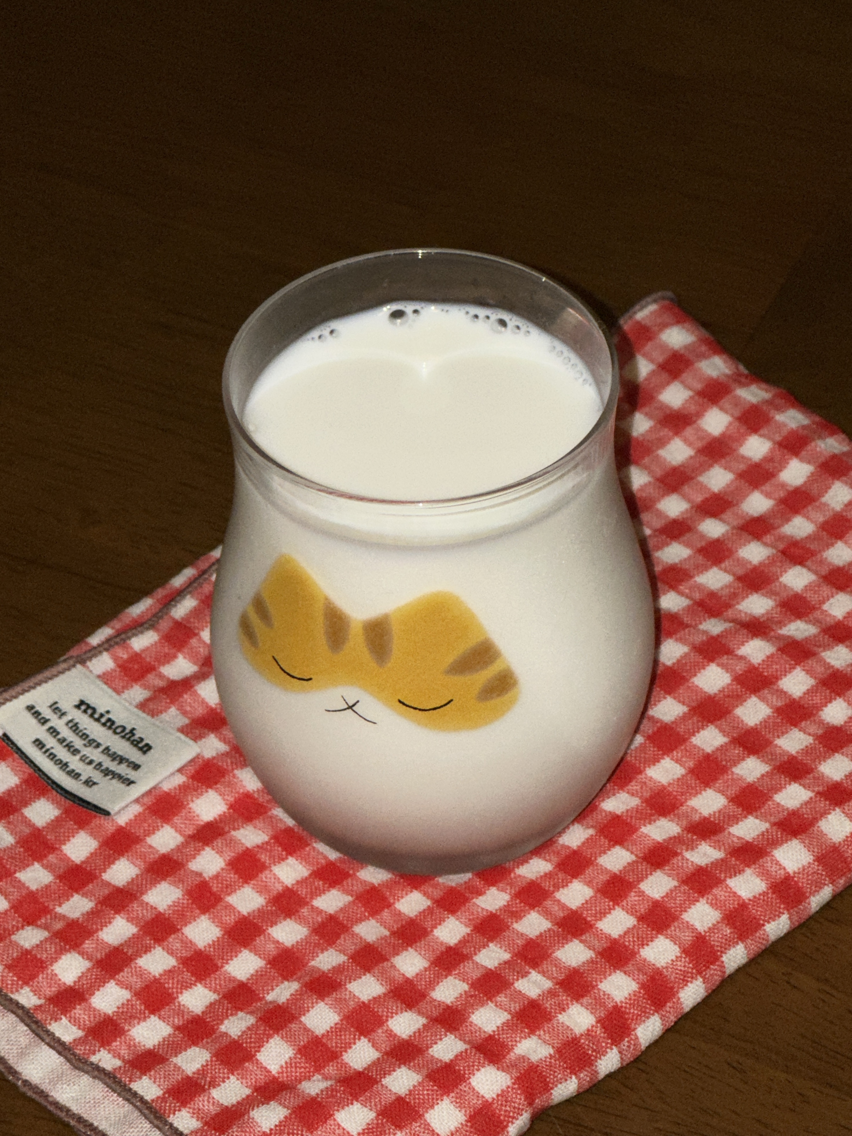 [3% 적립] MINOHAN KOREA COCO COZY CLASS CUP, [3% 적립] MINOHAN KOREA RINGO KITCHENCLOTH 착용 스타일