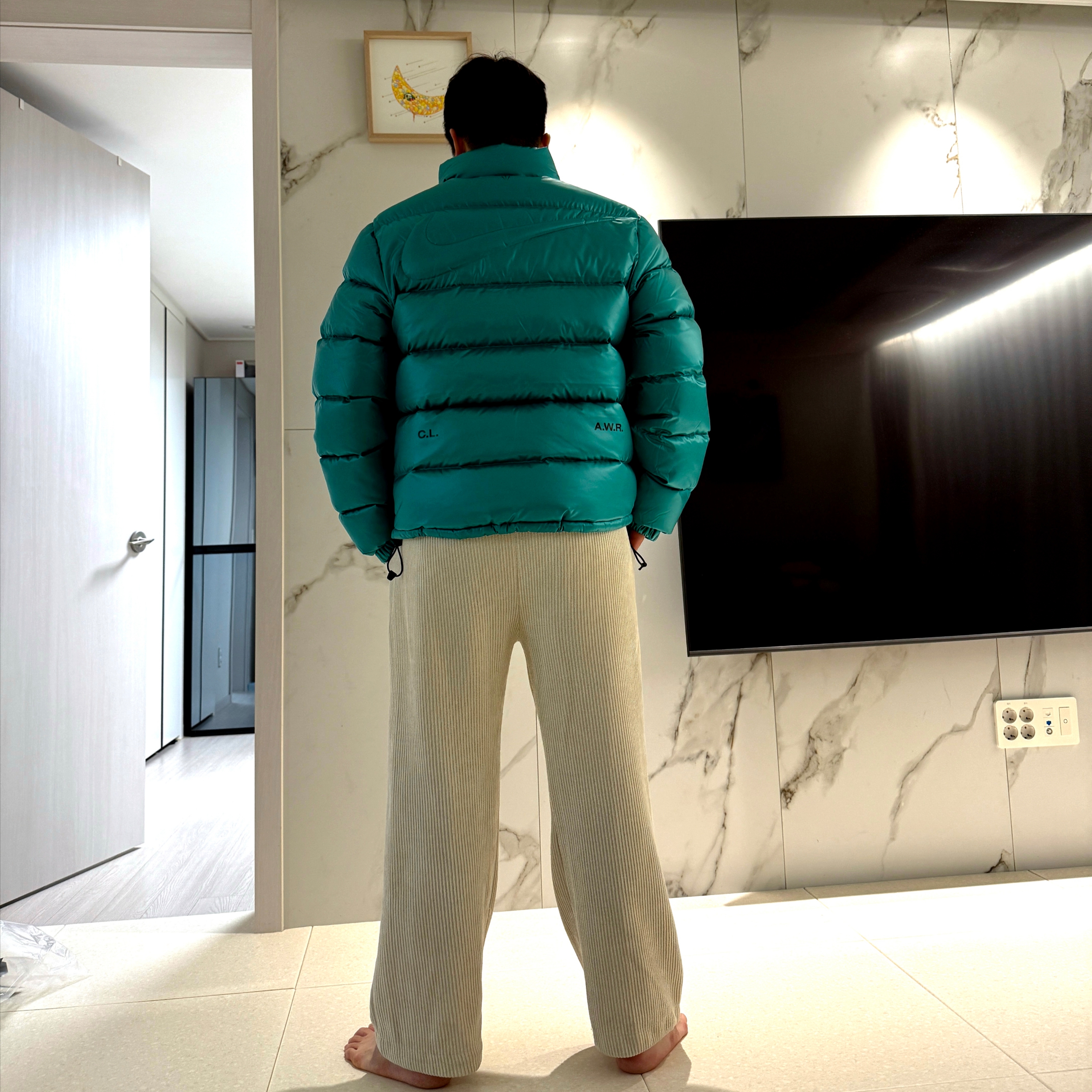 Nike x Drake Nocta Sunset Puffer Jacket Neptune Green Black - Asia 착용 스타일 - 1