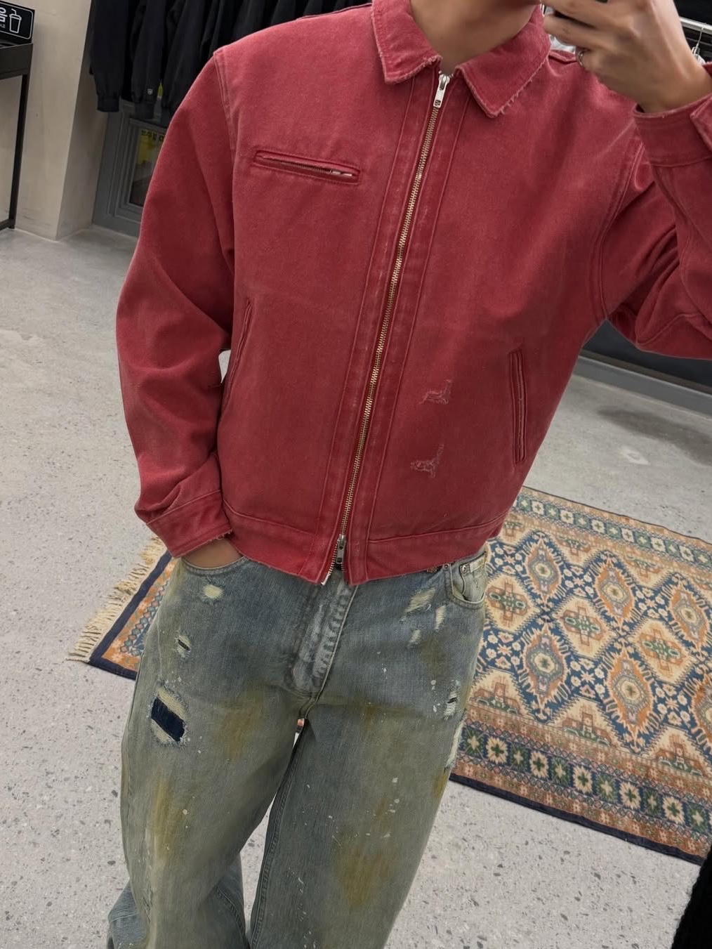 Sunday Ceremony Damage Washed Work Jacket - Red, Sunday Ceremony Distress Japanese Denim Jeans - Ageing Blue 착용 스타일