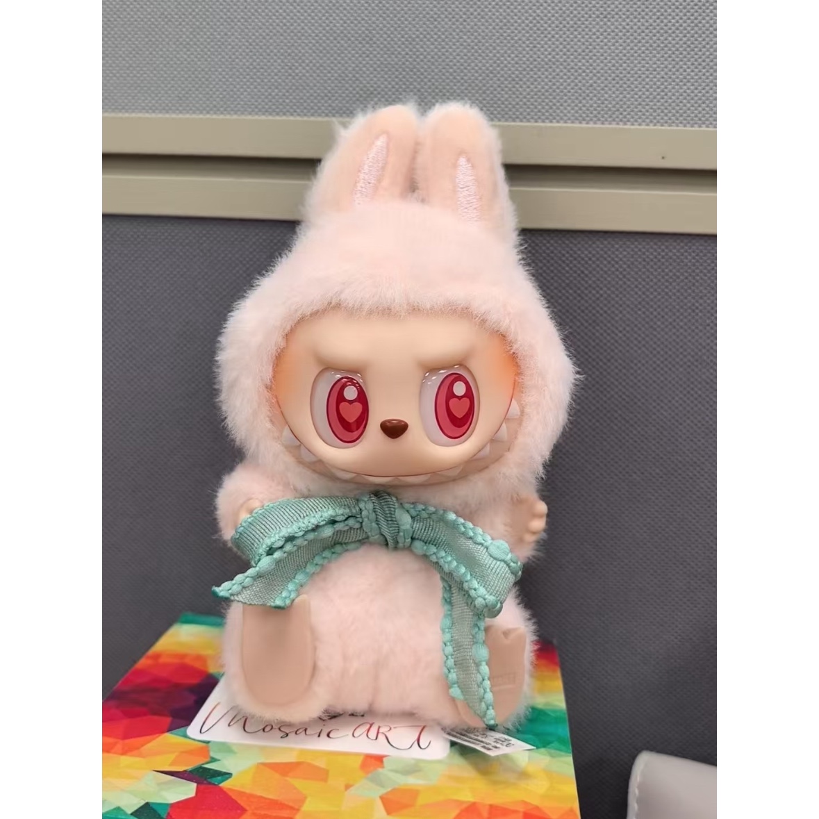 Pop Mart Labubu Let's Play Together Doll Series Dada Keyring (Opened Case) 착용 스타일