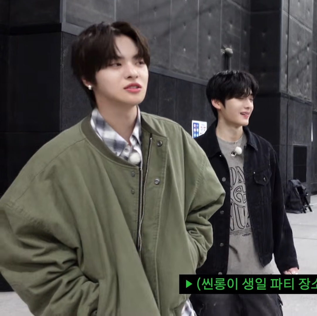 논노드 서퍼 다이 서지 봄버 자켓 빈티지 네이비 블랙 | Nonnod | KREAM