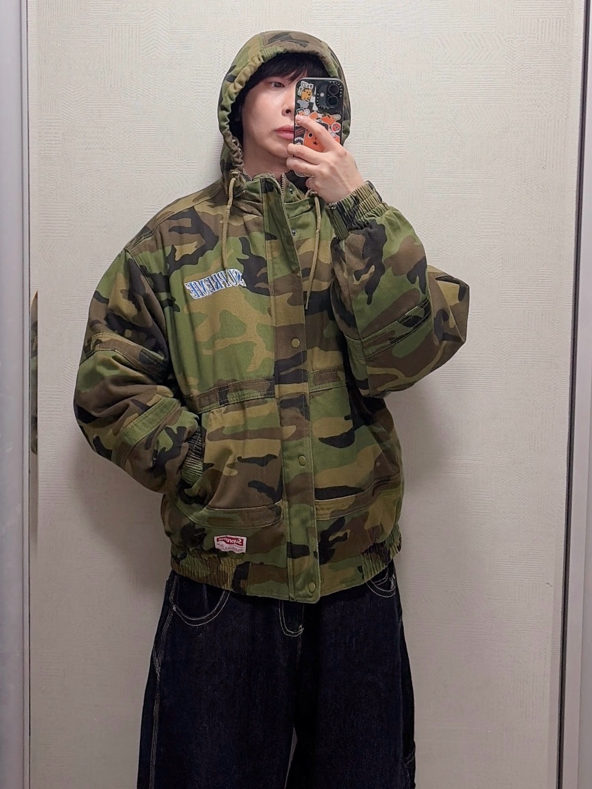Supreme Mitchell & Ness Twill Stadium Jacket Woodland Camo - 24FW 착용 스타일 - 1