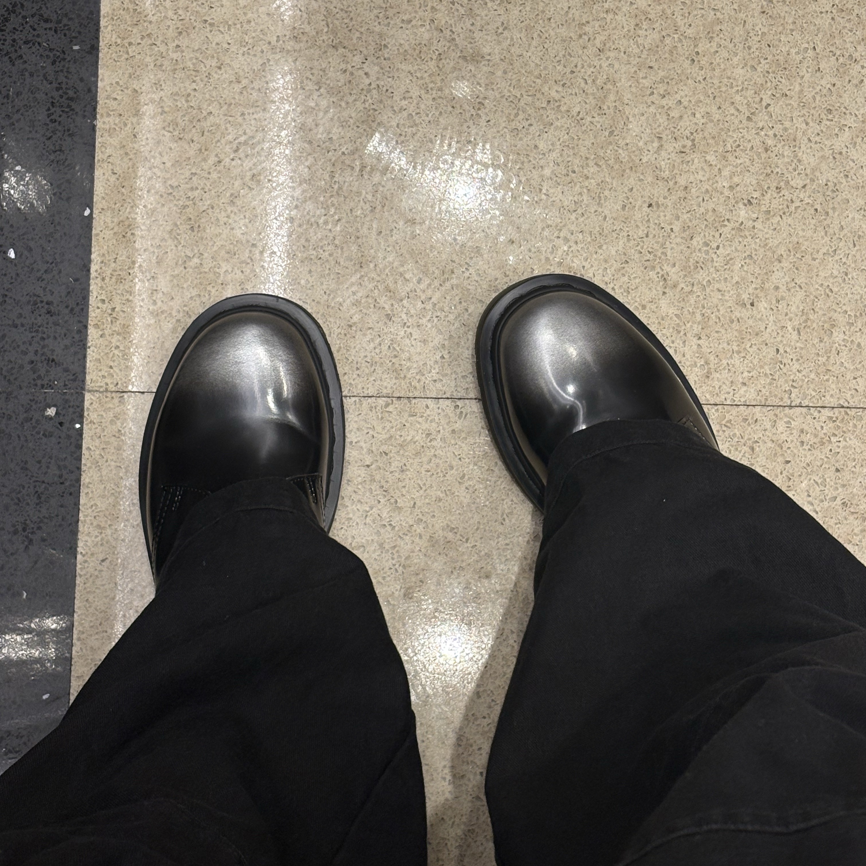 Dr. Martens 1461 Silver Arcadia Multi 착용 스타일 - 2