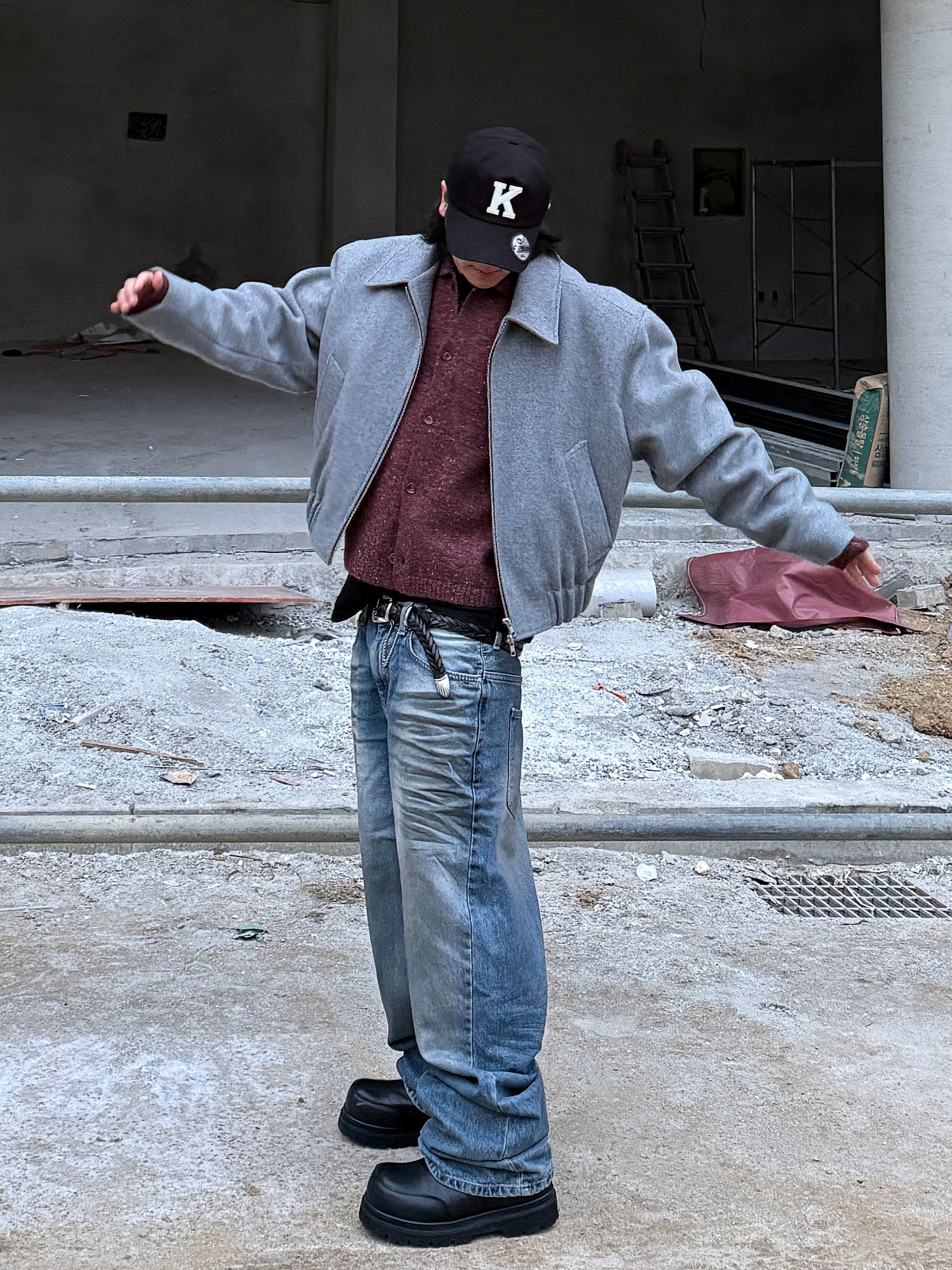 noun Nep Yarn Collar Cardigan Wine, [KREAM 단독] Kamien x KOIN SEOUL K Logo Ball Cap Black 착용 스타일 - 4