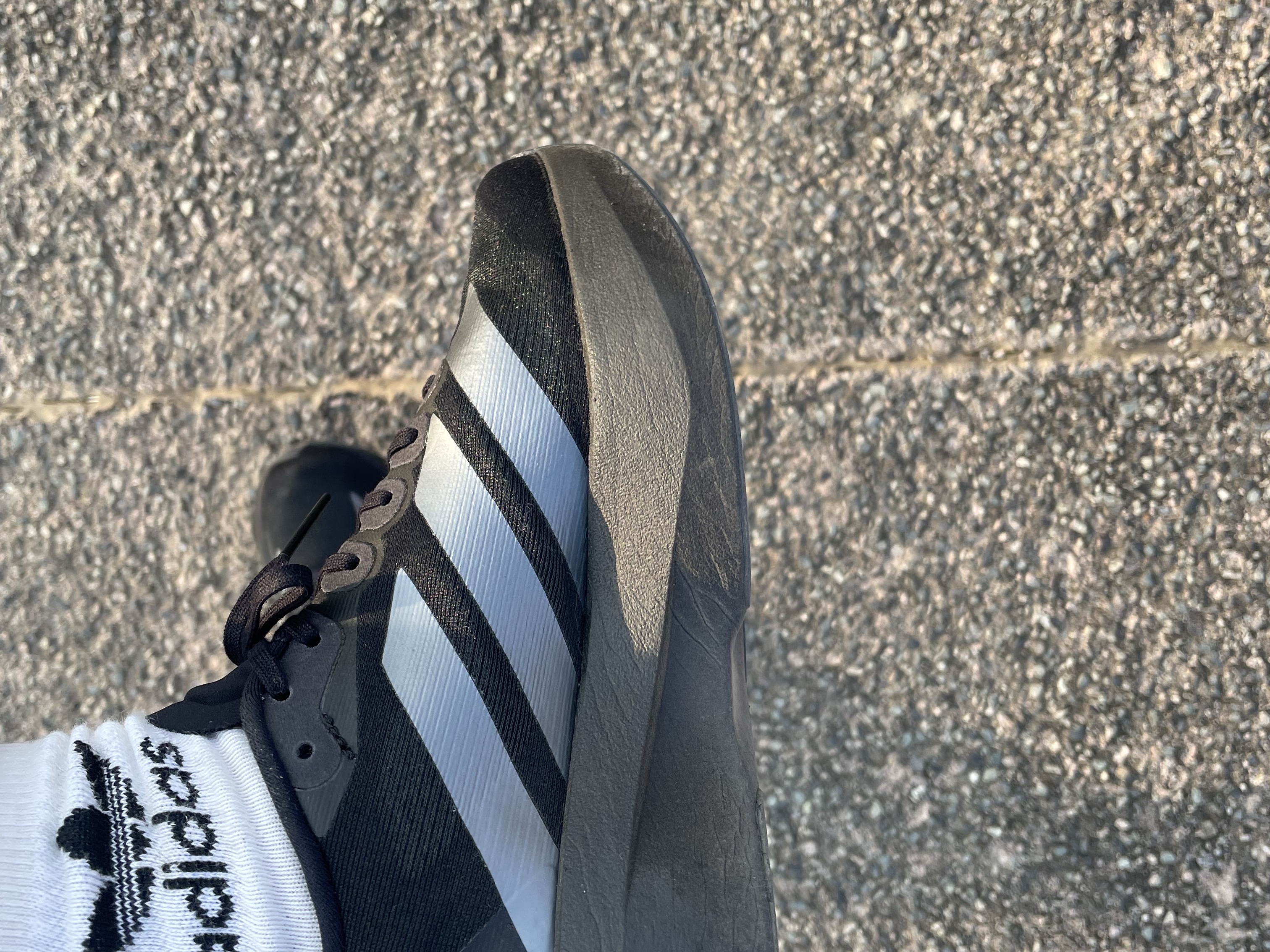 (W) Adidas Adizero EVO SL Core Black Iron Metallic 착용 스타일 - 2