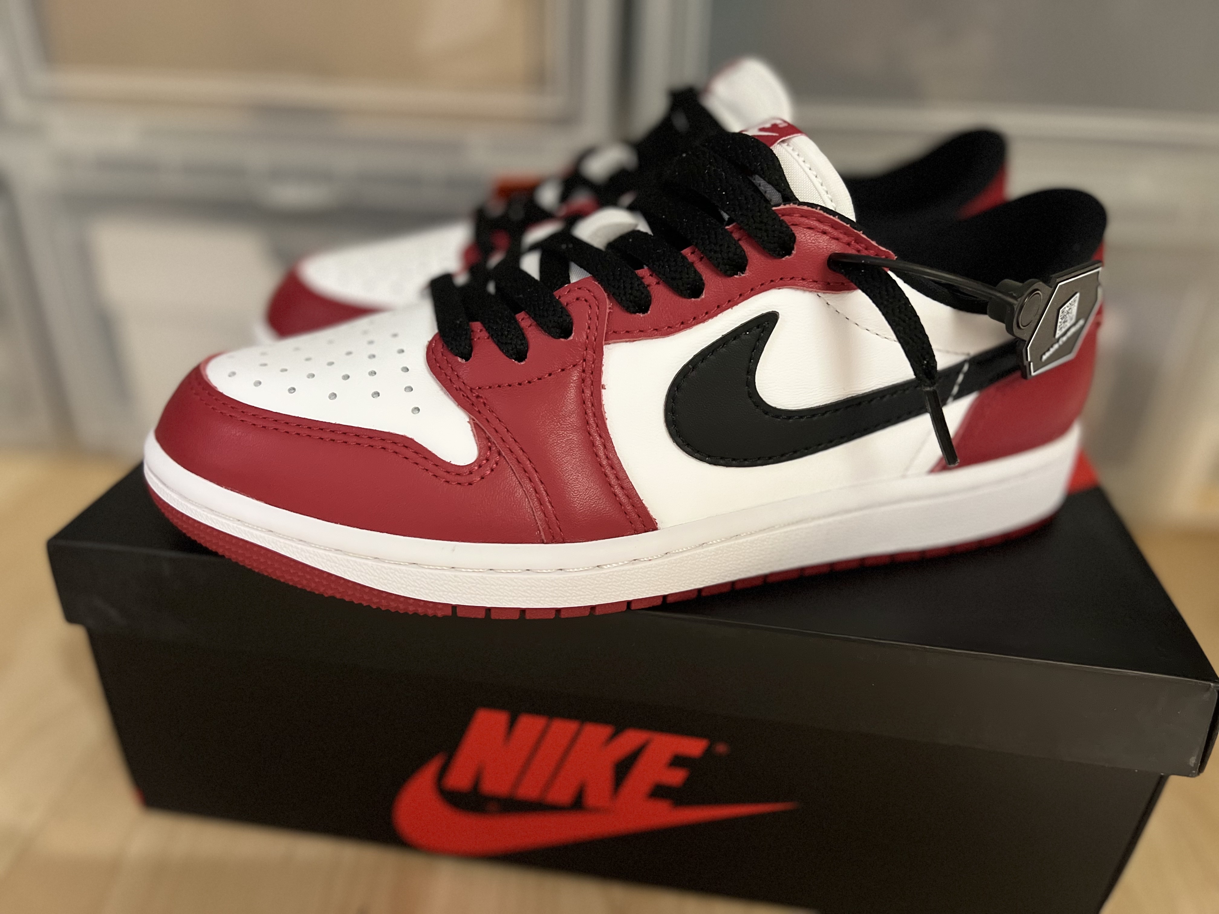 Jordan 1 Retro Low OG Chicago 착용 스타일