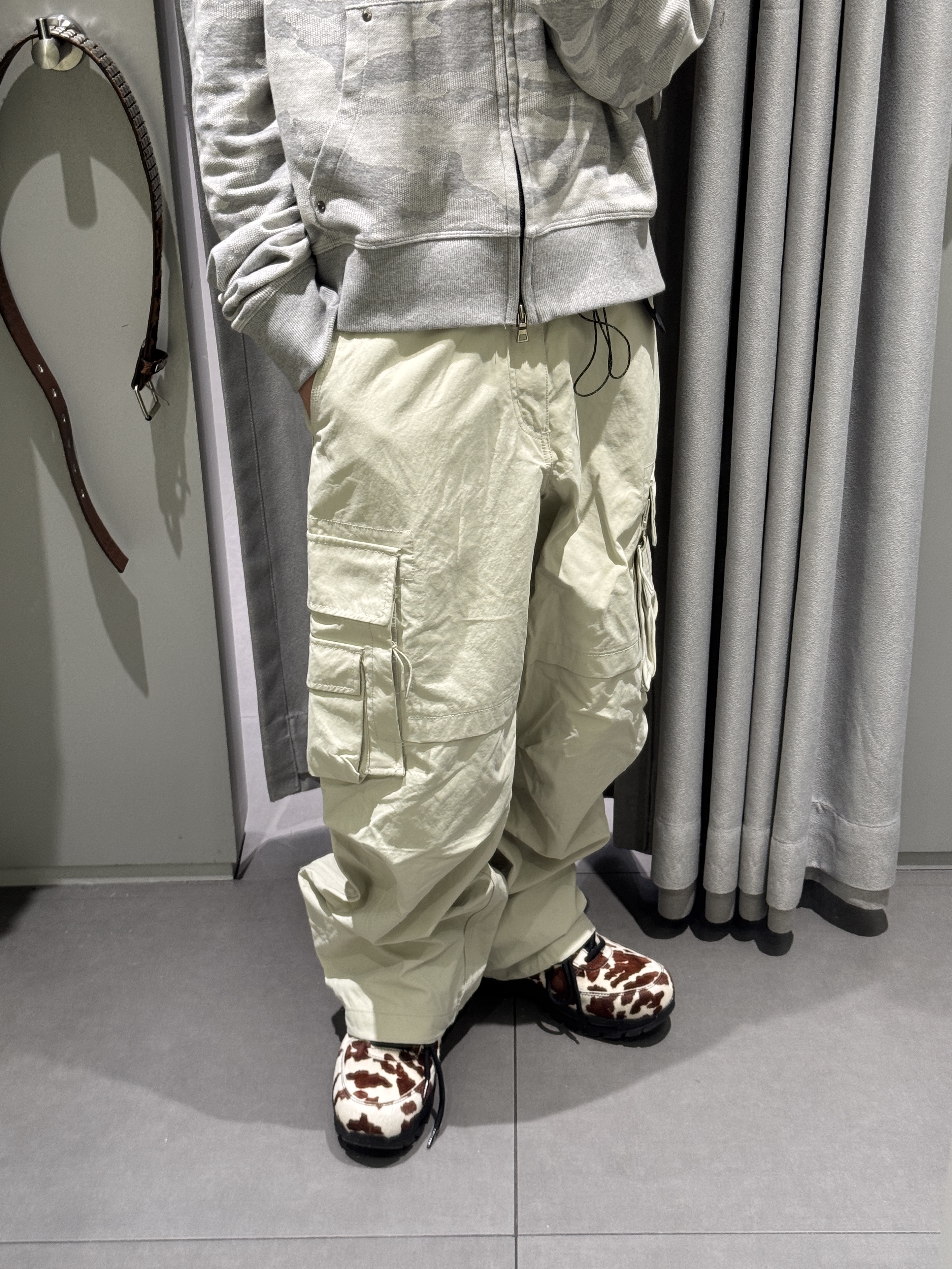 Nike Air Max Goadome QS Sail and Cacao Wow 착용 스타일 - 2
