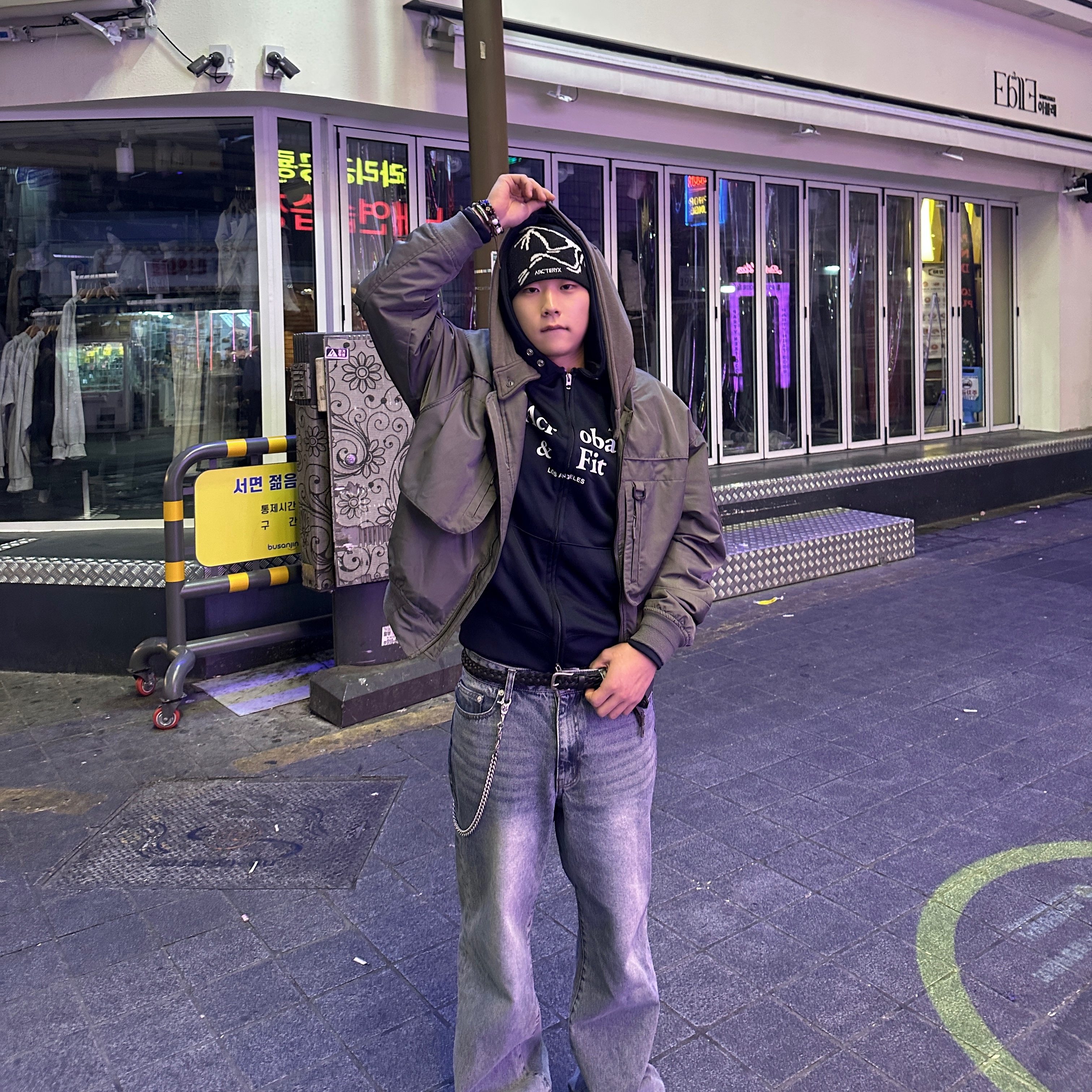 Arc'teryx Bird Head Toque Orca 착용 스타일 - 1