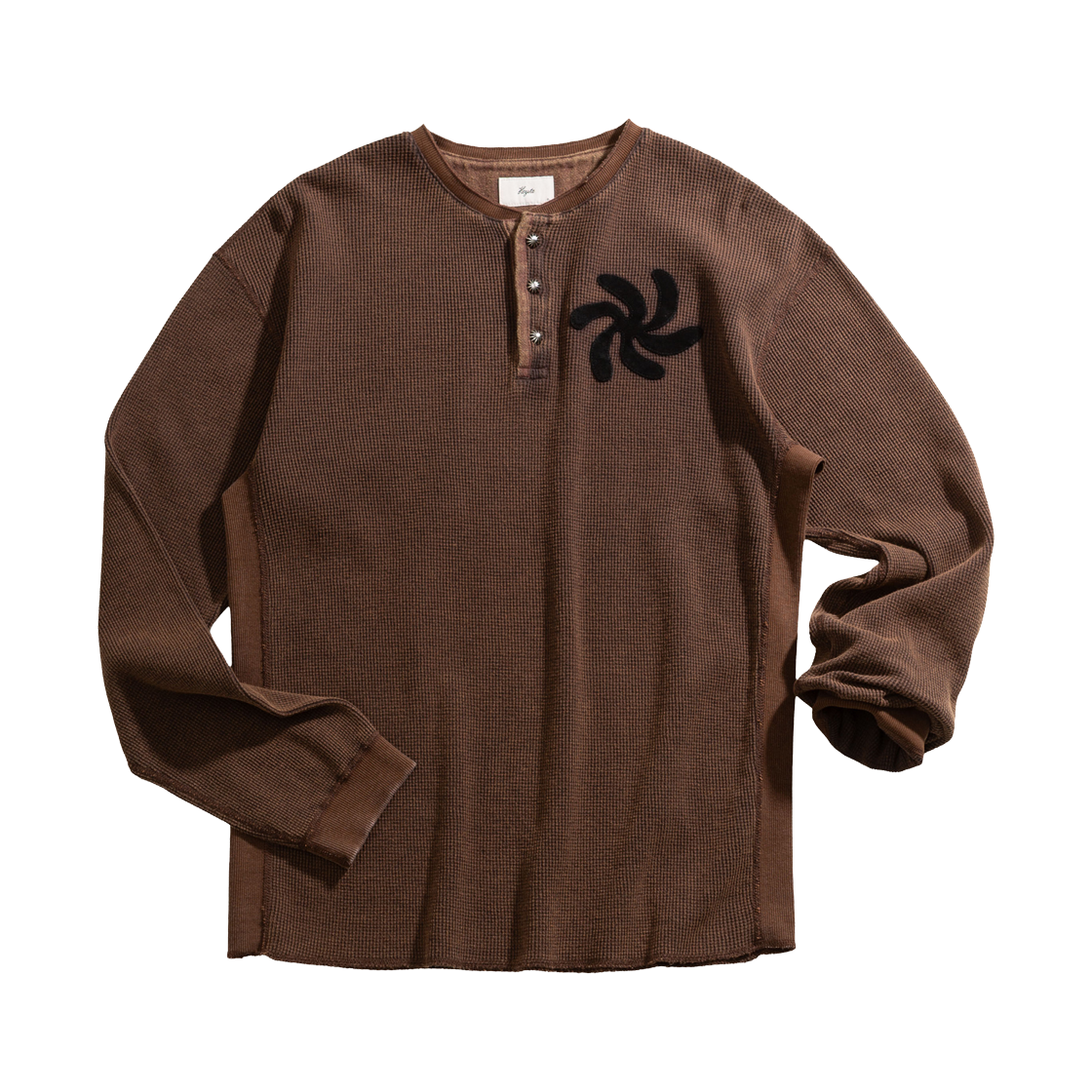 헤이스트 엠블럼 빈티지 써멀 니트 헨리 셔츠 에스프레소(HEYSTE Emblem Vintage Thermal Knit Henley Shirt Espresso)