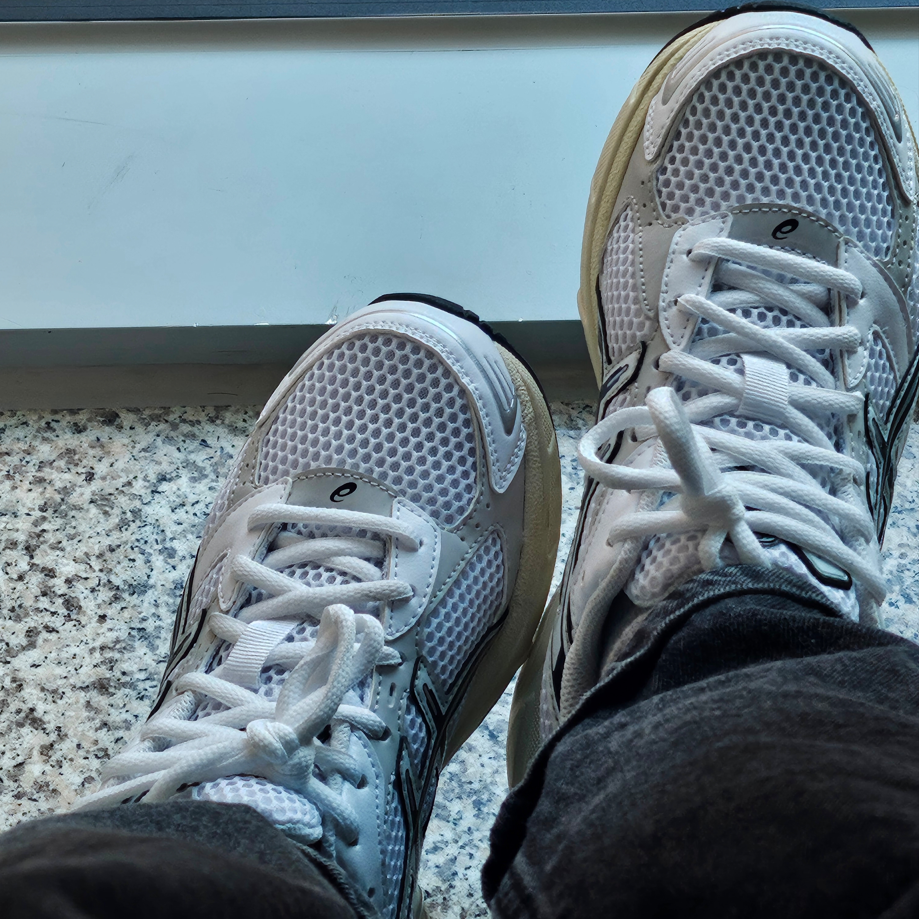 Asics Gel-1130 White Cloud Grey 착용 스타일