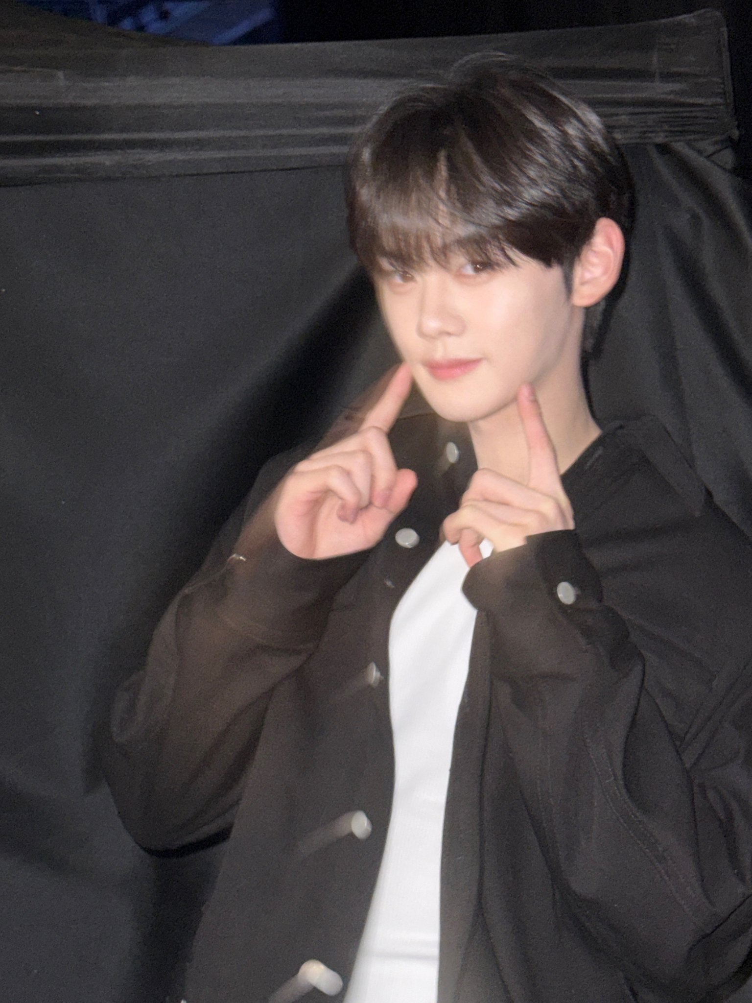 Nonnod Segment Jacket Black, Nonnod Segment Jacket Beige 착용 스타일 - 2