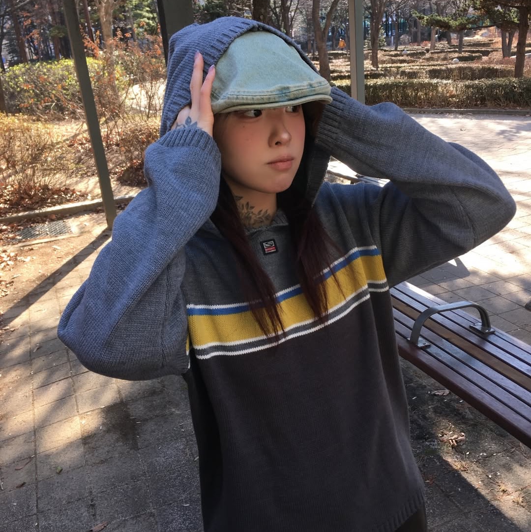 SPORT CHAMBER SC Glide Knit Hoodie Charcoal 착용 스타일 - 1