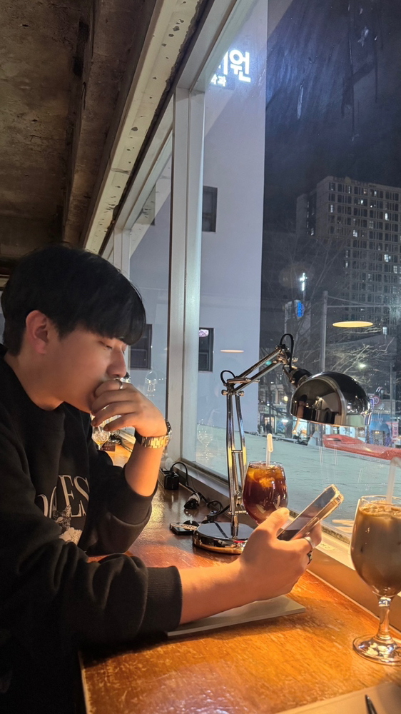 KREAM 프로필 이미지