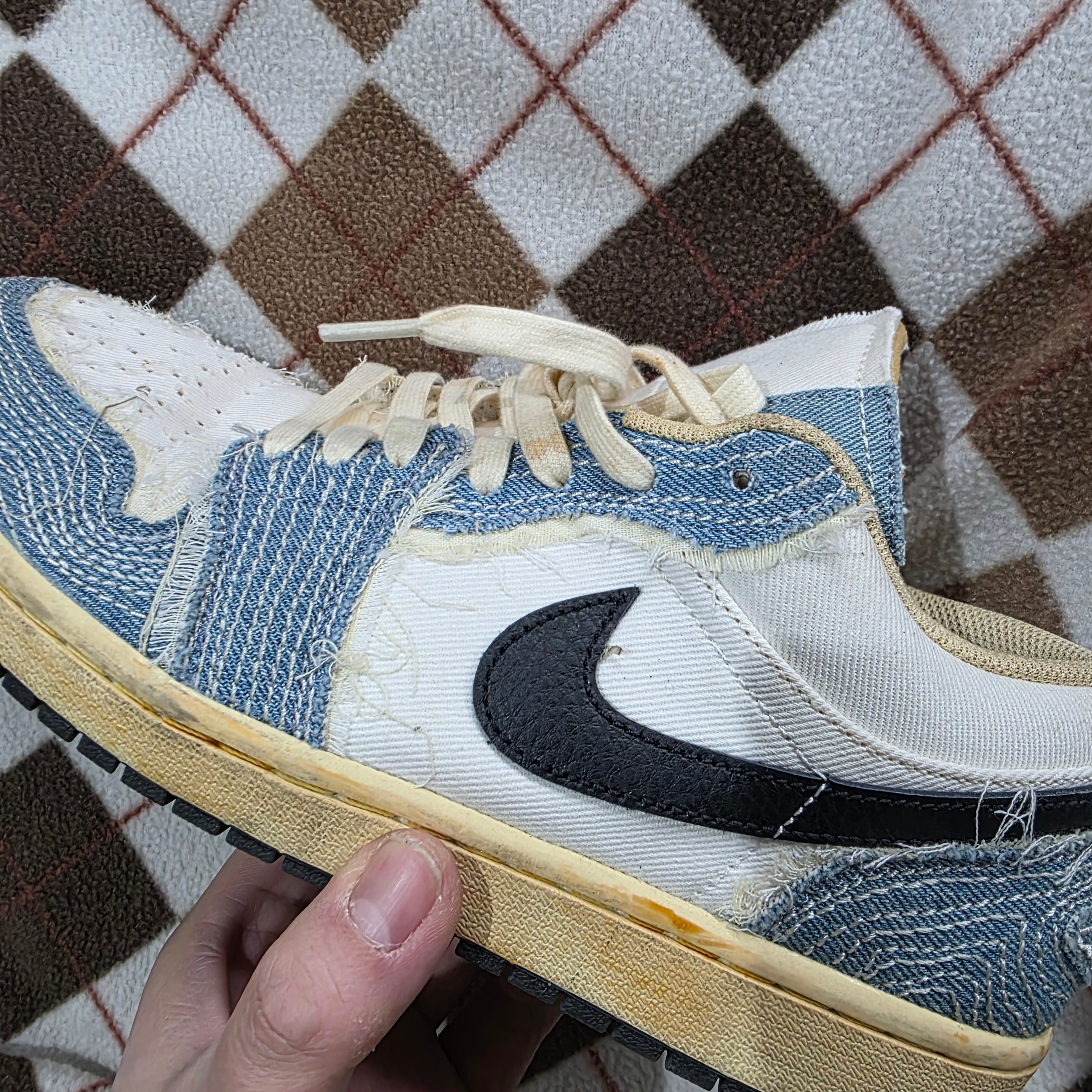 Jordan 1 Low World Make Japan 착용 스타일