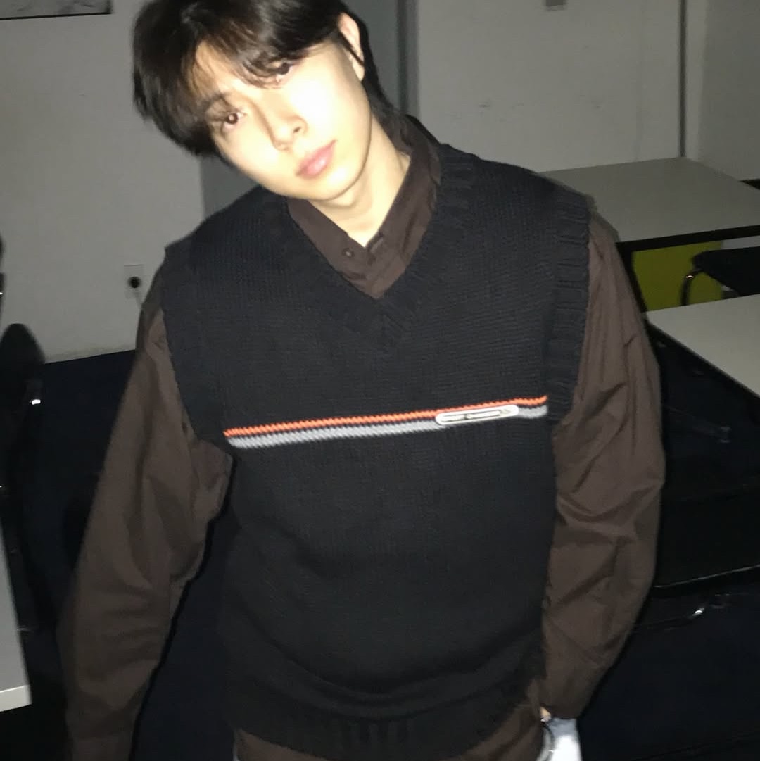 SPORT CHAMBER SC Circuit Knit Vest Black 착용 스타일 - 3