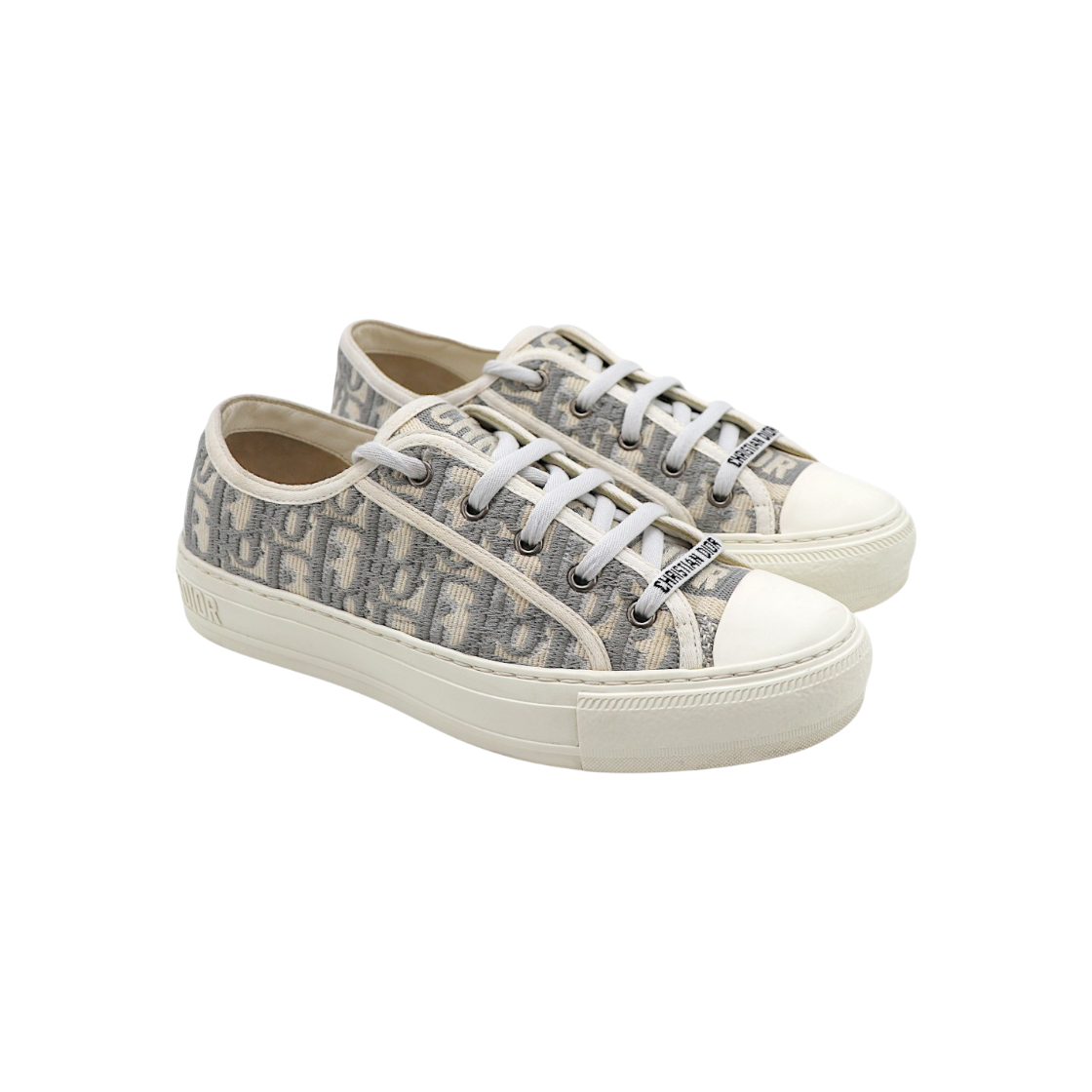 IT4PQ3S5UBUE Dior Walk and Dior Sneakers KCK211OBE