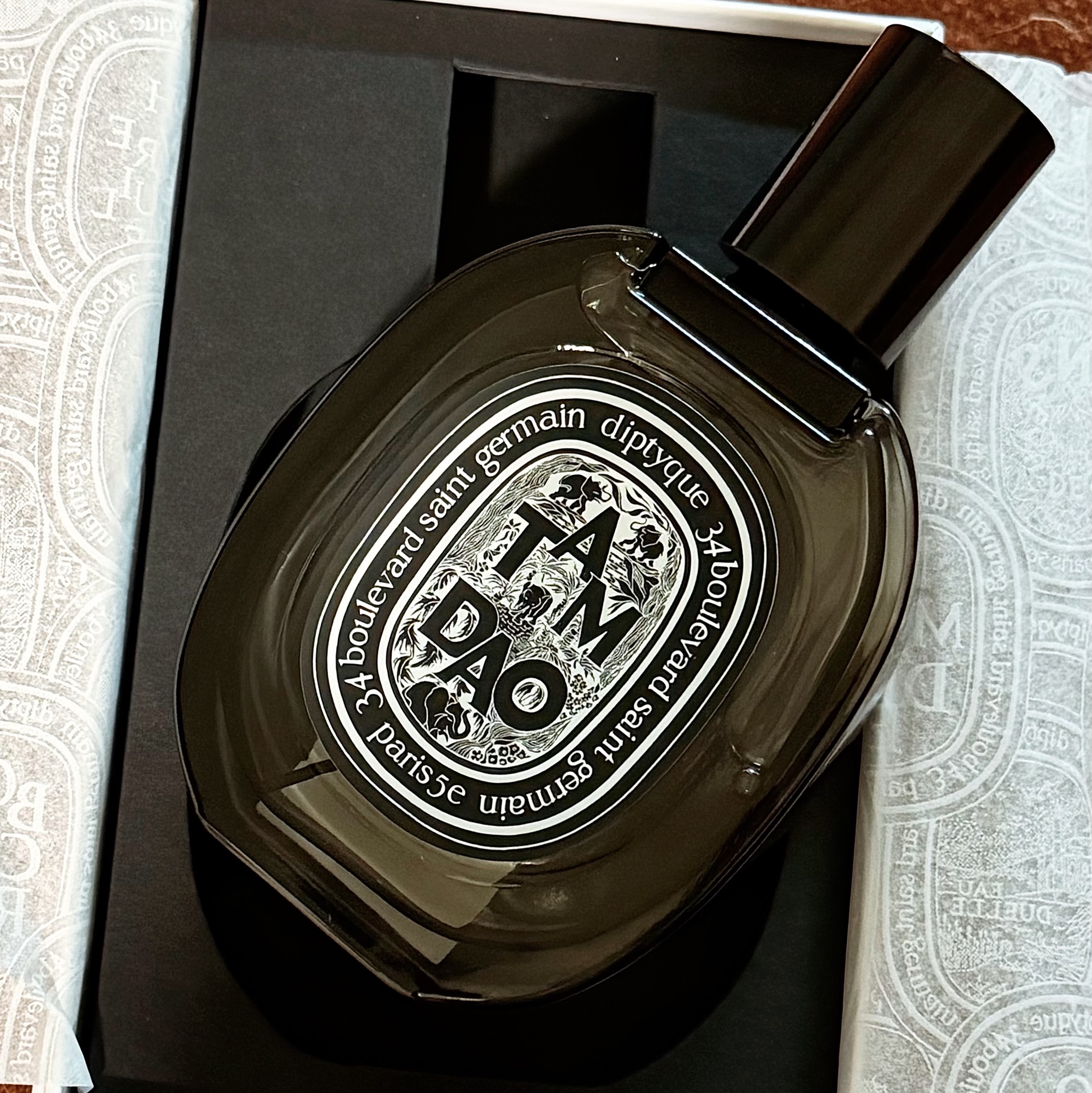 Diptyque Tam Dao Eau De Parfum 75ml 착용 스타일 - 1