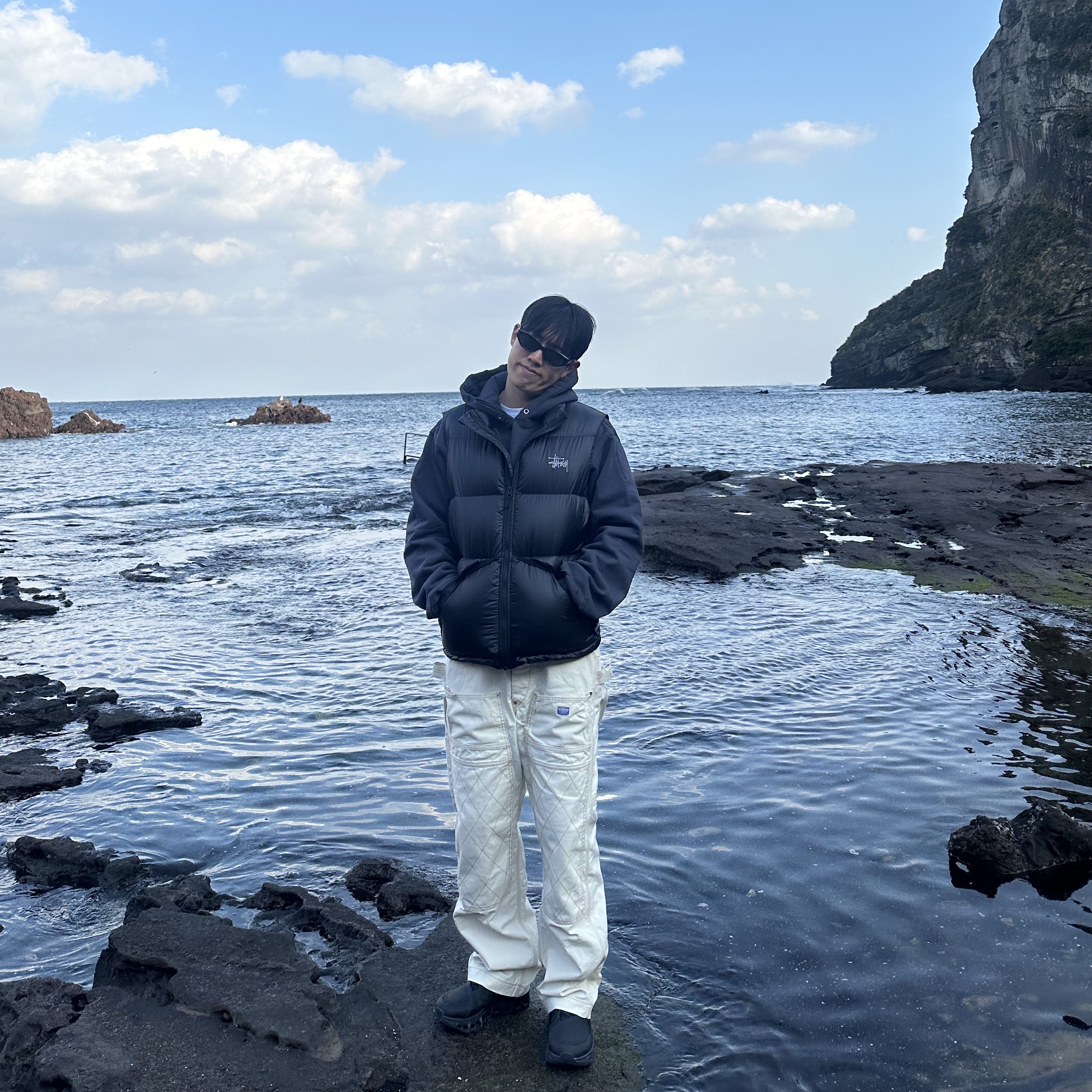 Kapital Thin Canvas Lumbar Pants Kinari, Stussy Micro Ripstop Down Vest Black 착용 스타일 - 1