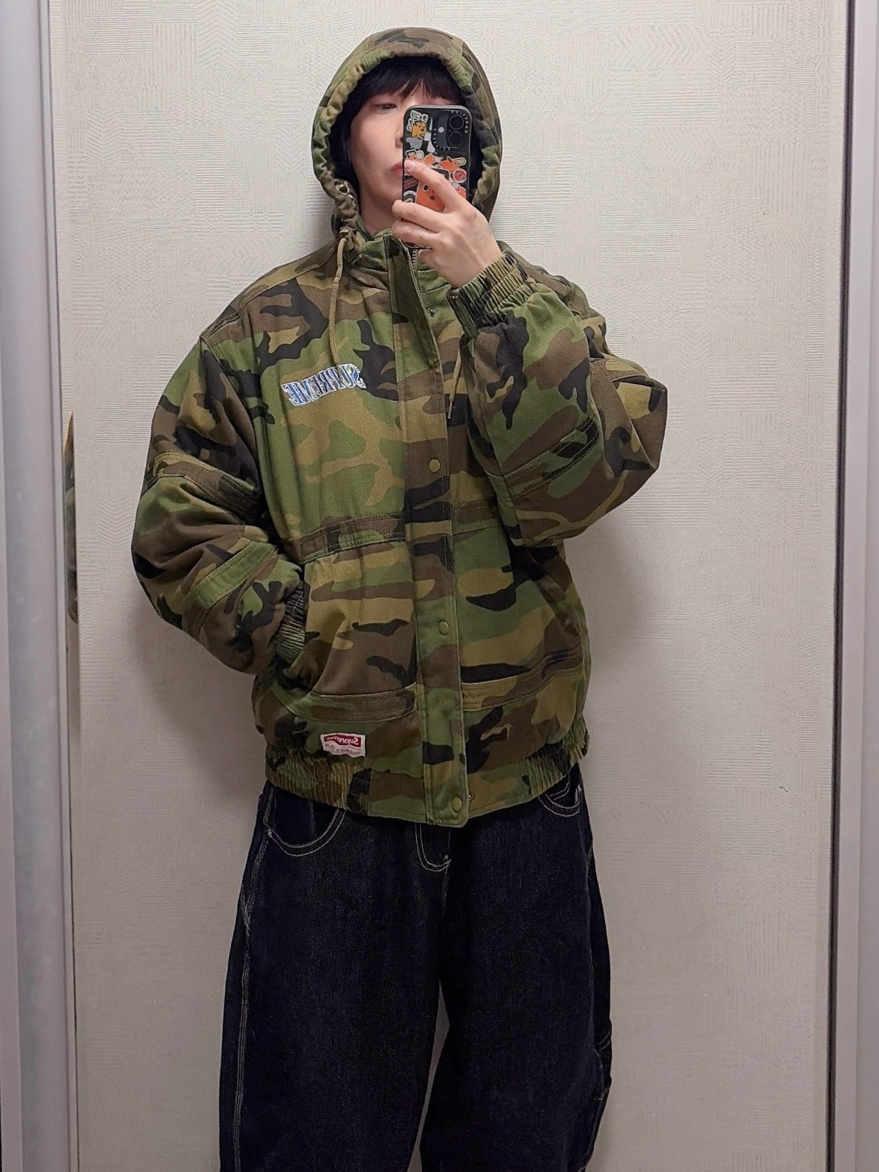 Supreme Mitchell & Ness Twill Stadium Jacket Woodland Camo - 24FW 착용 스타일 - 2