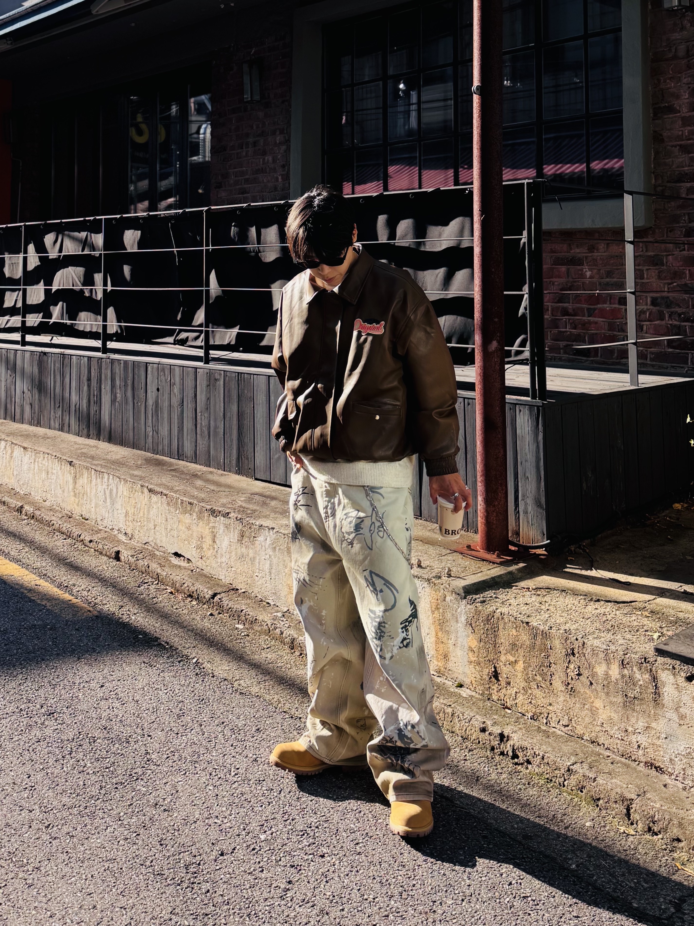 Timberland Premium 6 inch Waterproof Boot Wheat Nubuck - Wide, Gentle Monster x Maison Margiela MM007 Black Black 착용 스타일
