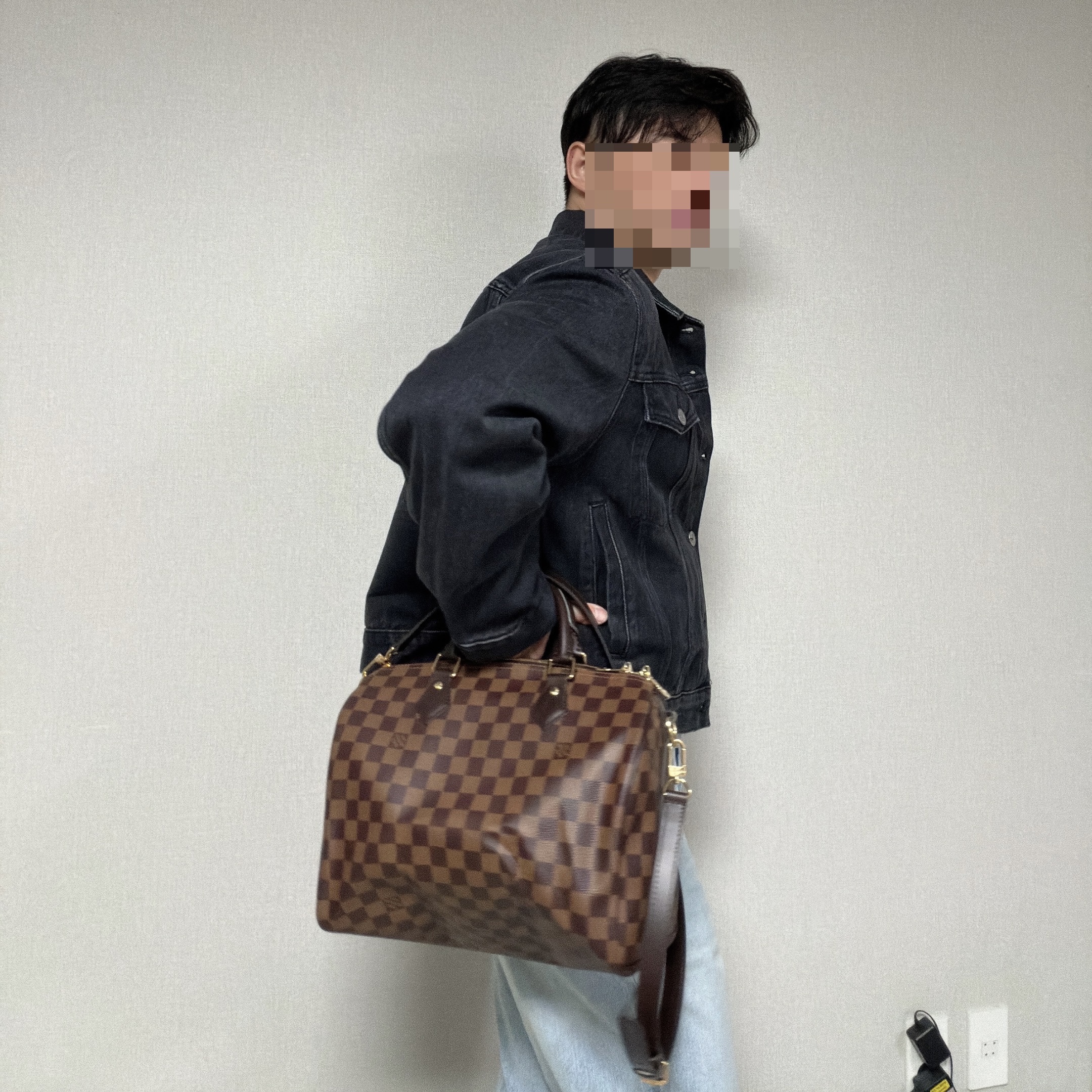 Louis Vuitton Speedy Bandouliere 30 Damier Ebene 착용 스타일 - 1