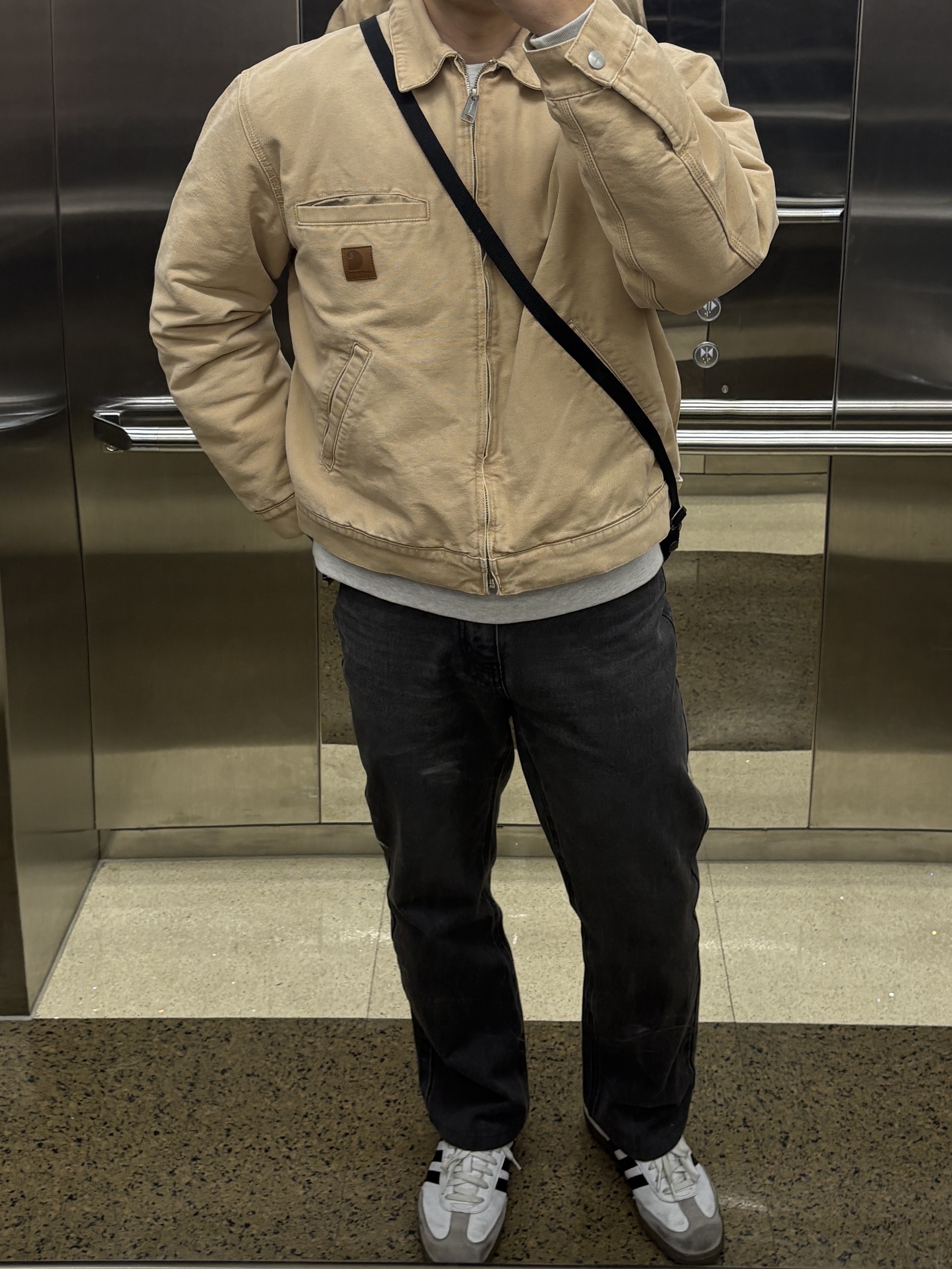 Carhartt WIP OG Detroit Jacket Hamilton Brown Tobacco, Carhartt Blanket Lined Relaxed Fit Regular Duck Detroit Jacket Carhartt Brown 착용 스타일