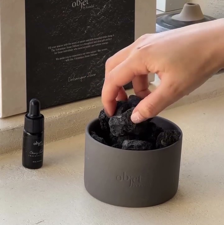 OBJET BY KUNDAL perfume volcanique stone diffuser gift set 착용 스타일