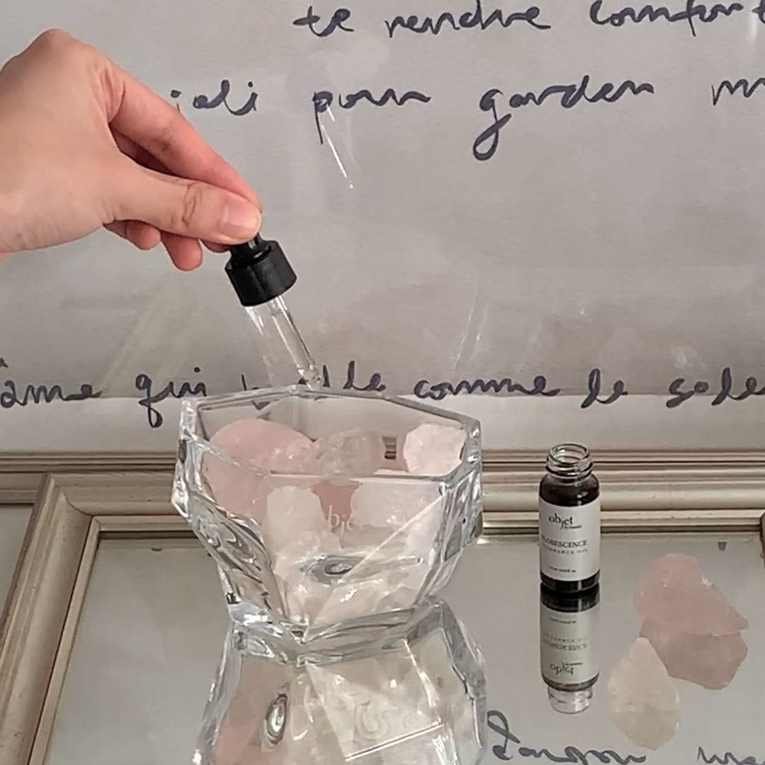 objet by kundal Perfume Crystal Stone Diffuser gift set 착용 스타일 - 1