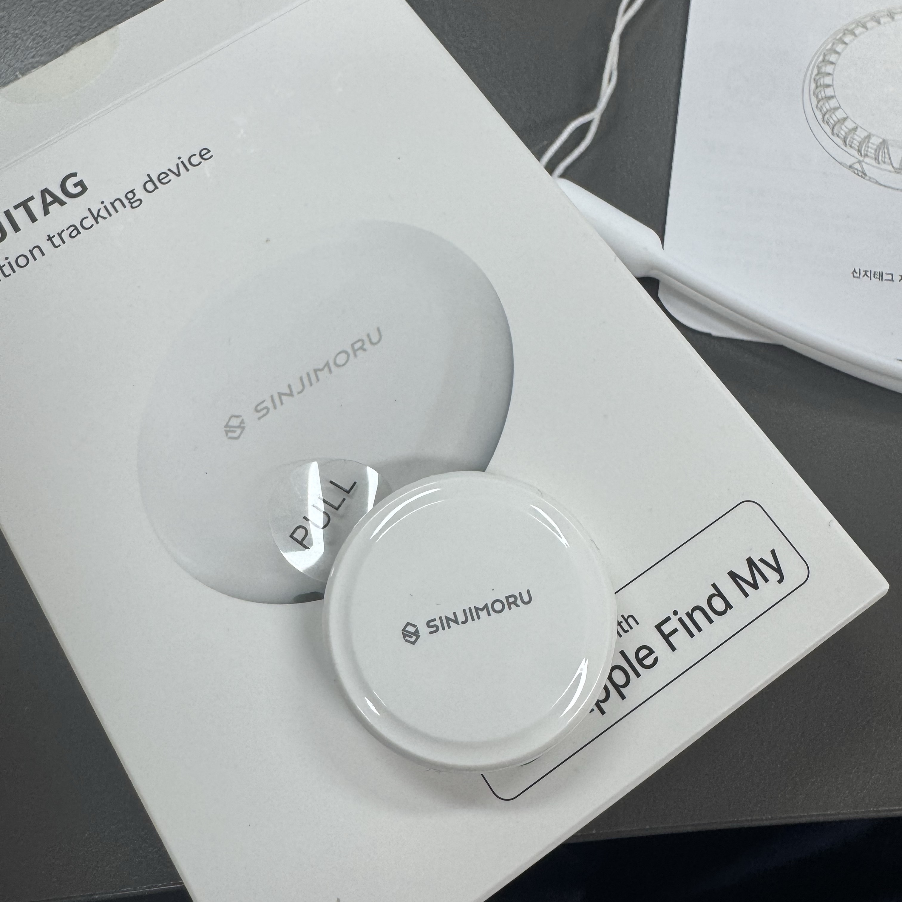 SINJIMORU MFi Apple Smart SinjiTag Circle 착용 스타일 - 1