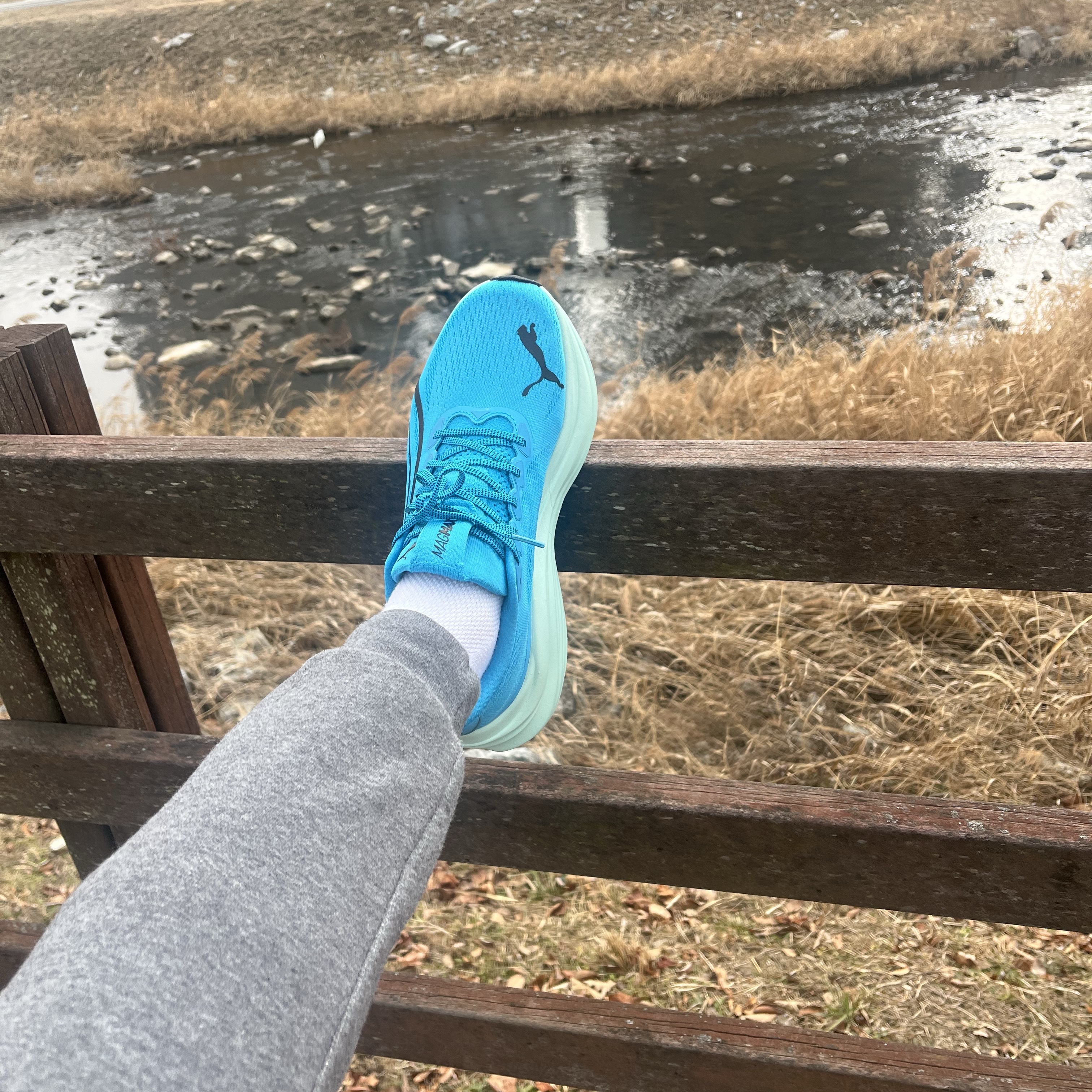 Puma Magmax Nitro Speed Blue Mint Melt 착용 스타일 - 2