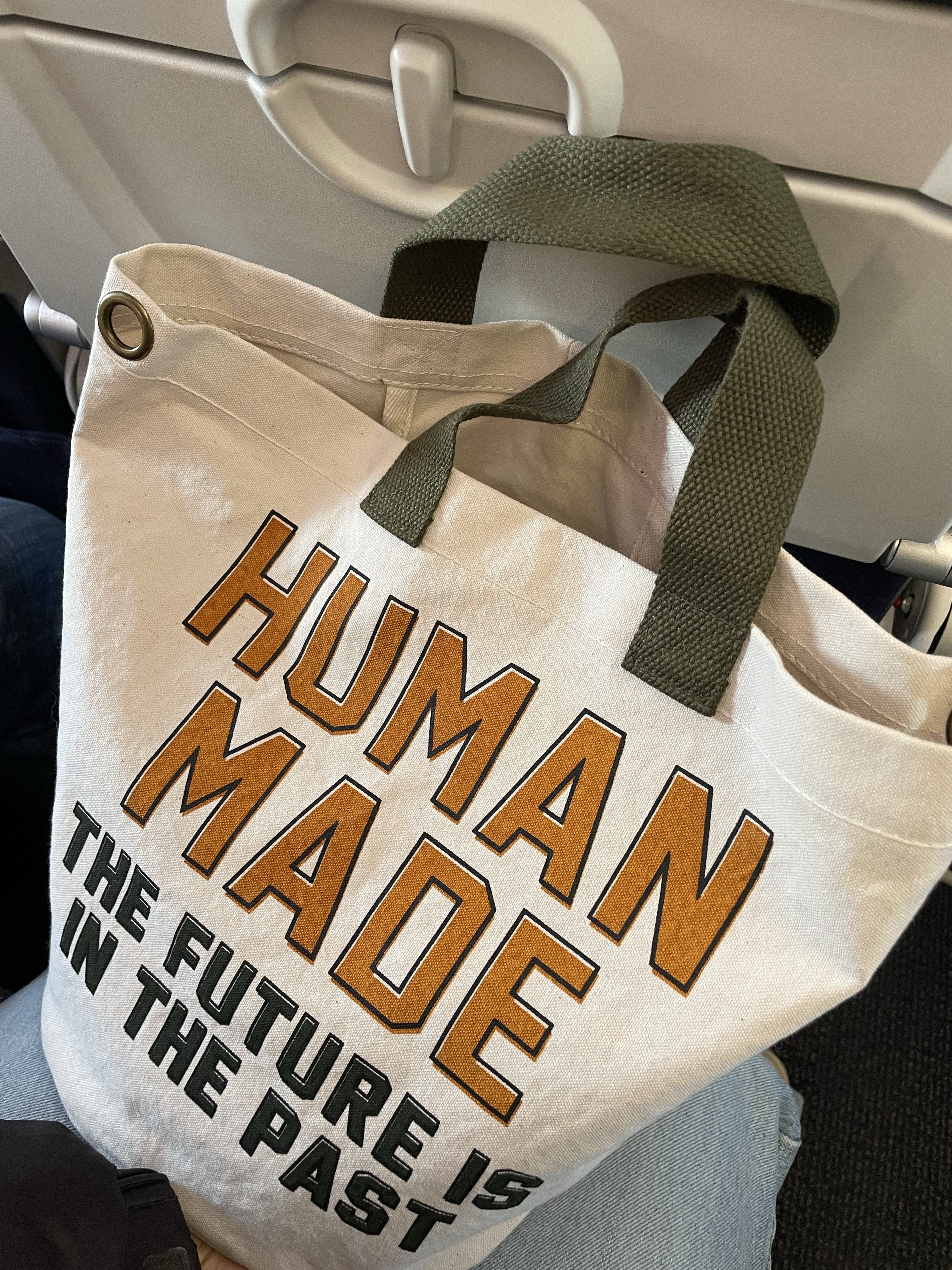 Human Made Canvas Tote Small White 착용 스타일