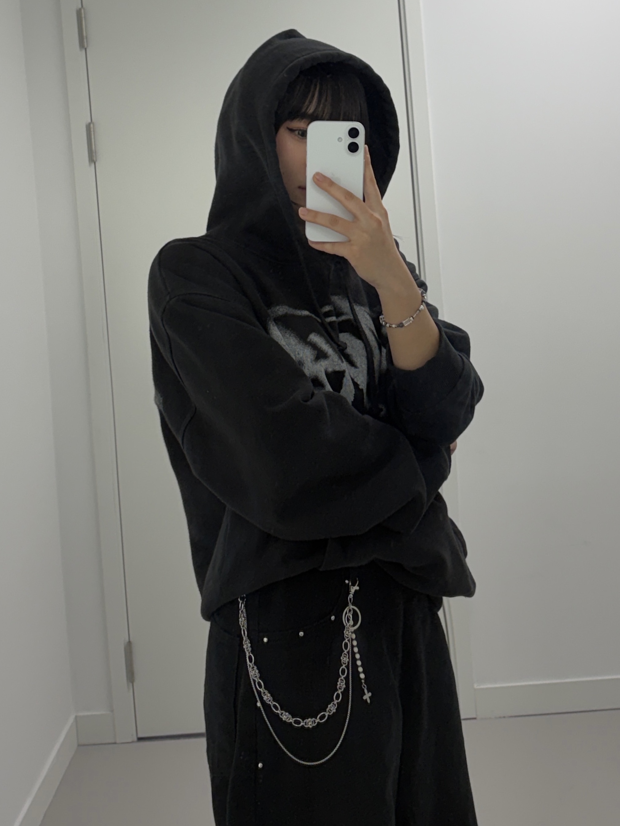 Riomeu Signature Double Layered Pants Chain Keyring 착용 스타일