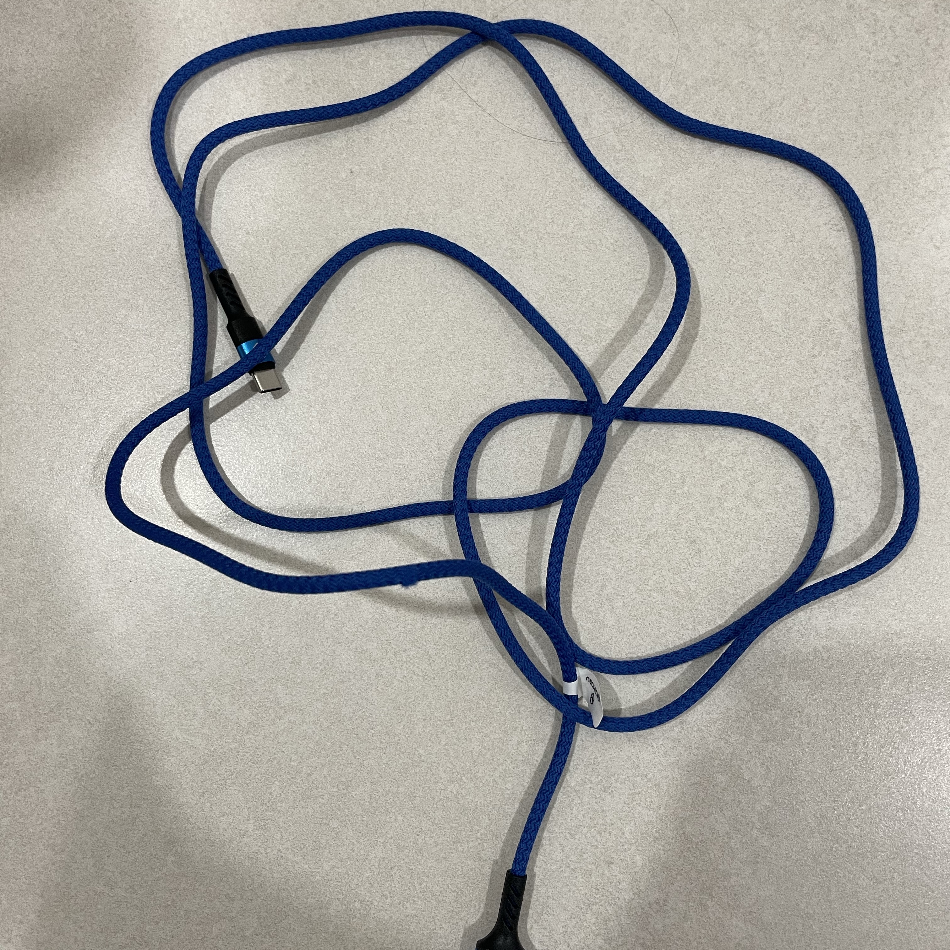SINJIMORU Rope Quick USB-A to C Type Charging Cable 2M 착용 스타일