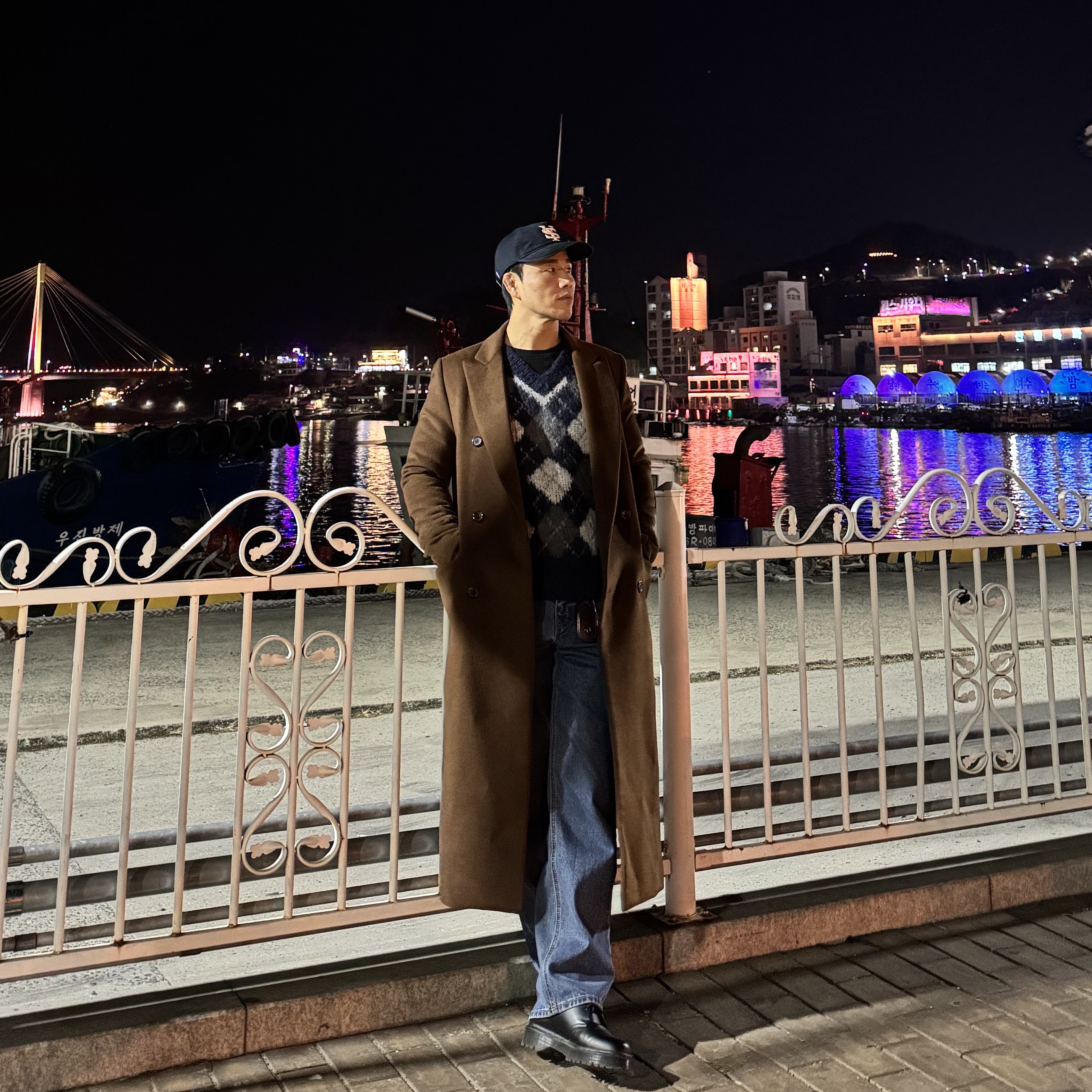 Sunday Ceremony Sy Logo 5 Panel Cotton Cap - Navy 착용 스타일