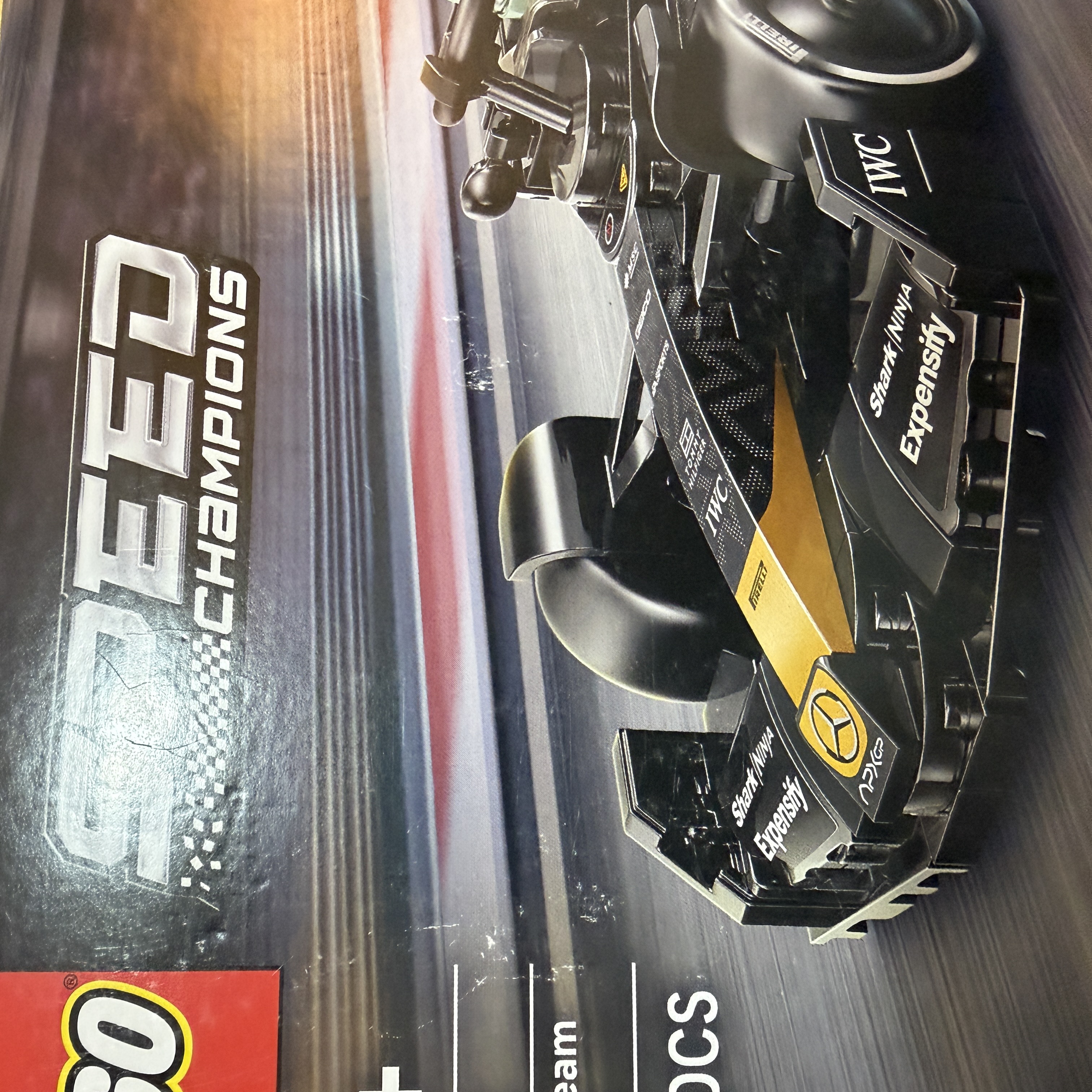 Lego Speed Champions APXGP Team Race Car from F1 The Movie 착용 스타일 - 1