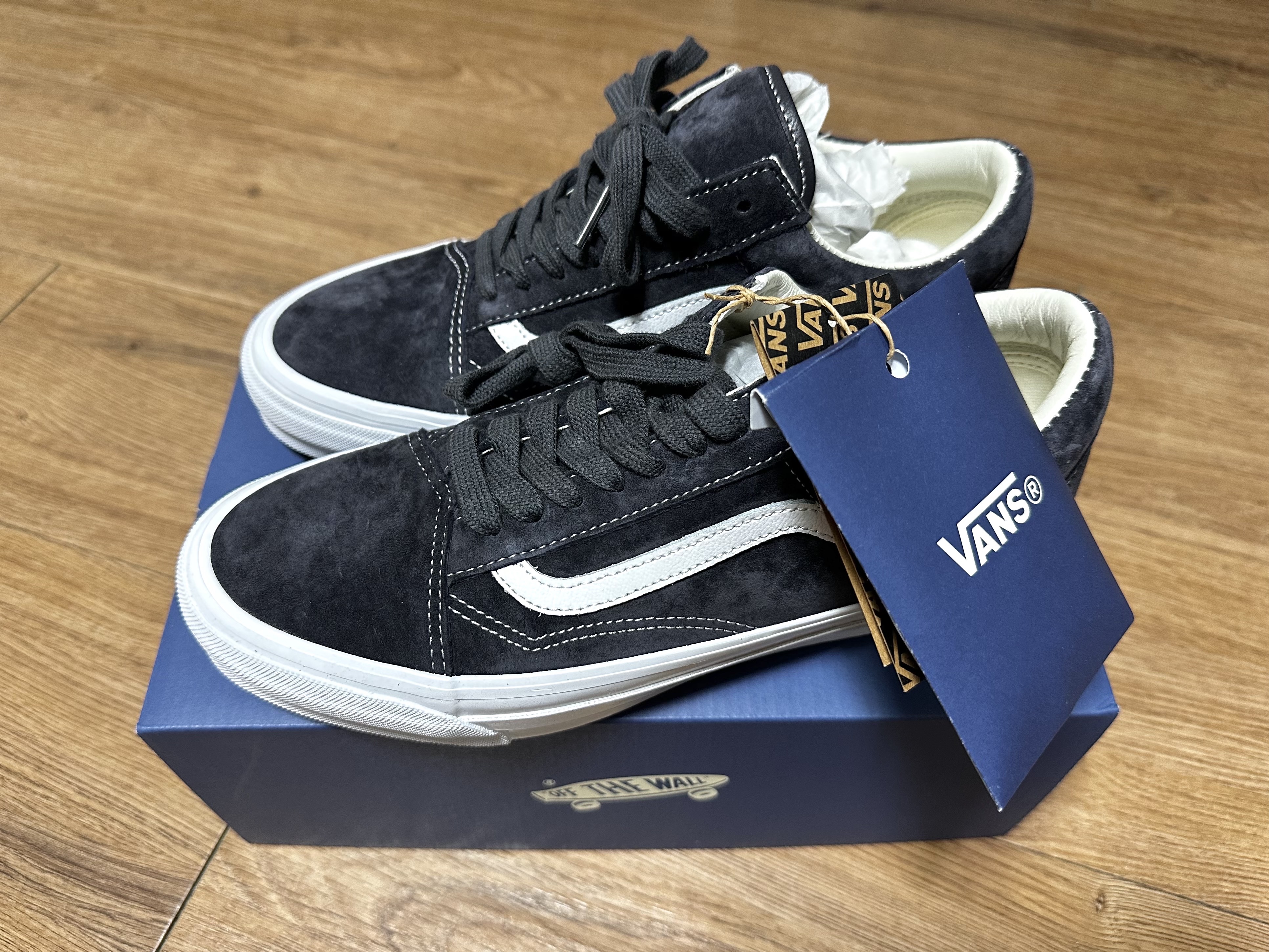 Vans Premium Old Skool Pig Suede Nine Iron 착용 스타일