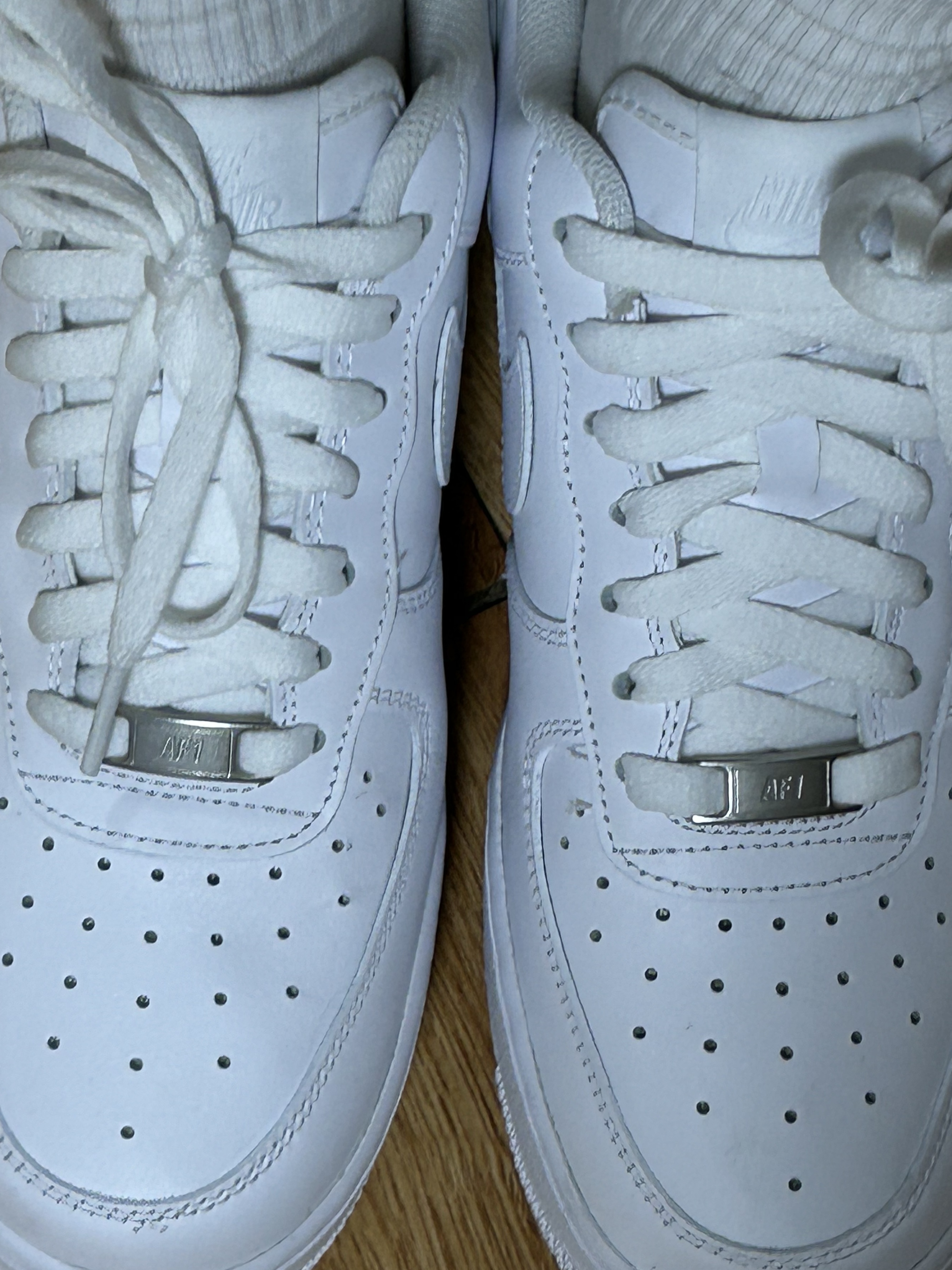 (W) Nike Air Force 1 '07 Low White 착용 스타일 - 1