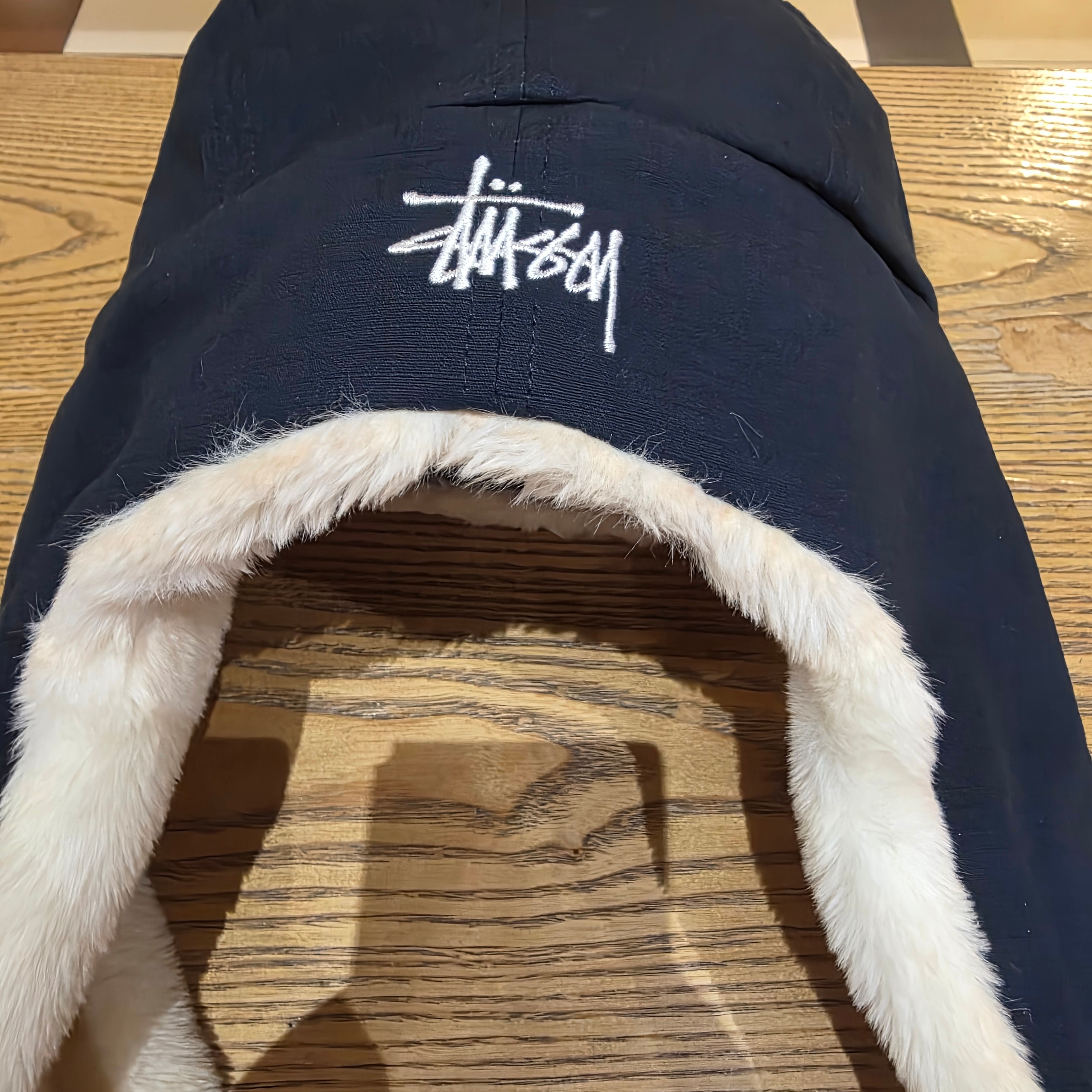Stussy Ripstop Trapper Cap Navy 착용 스타일