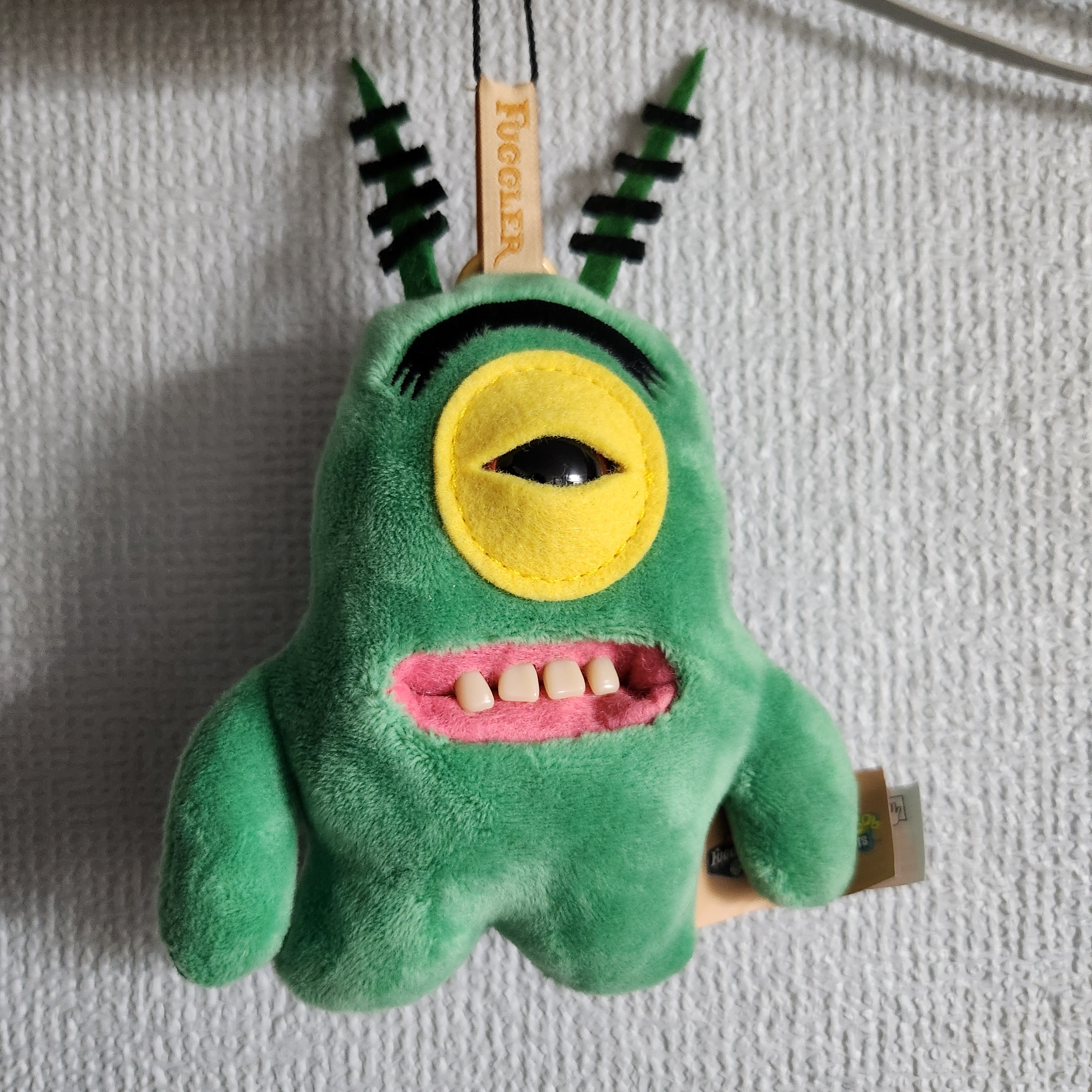 Fuggler Plankton Keyring 착용 스타일