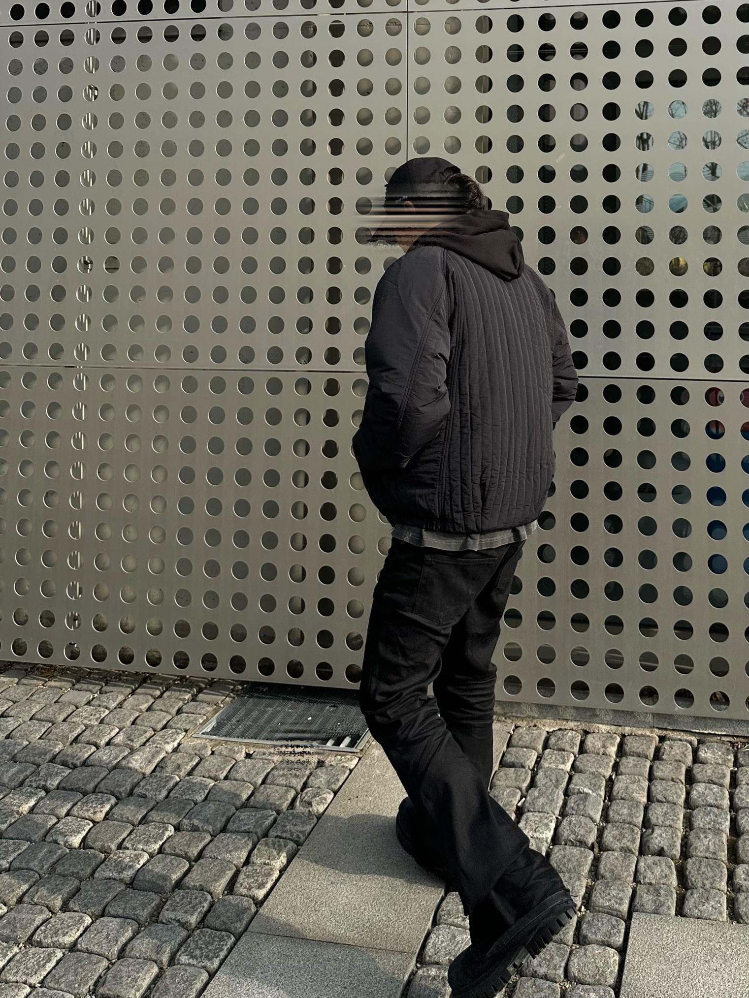 noun Quilted Jumper Black, Undermycar Mu.30 Anti Fxxking Logo Play Stretch Flare Black Jeans 착용 스타일 - 4