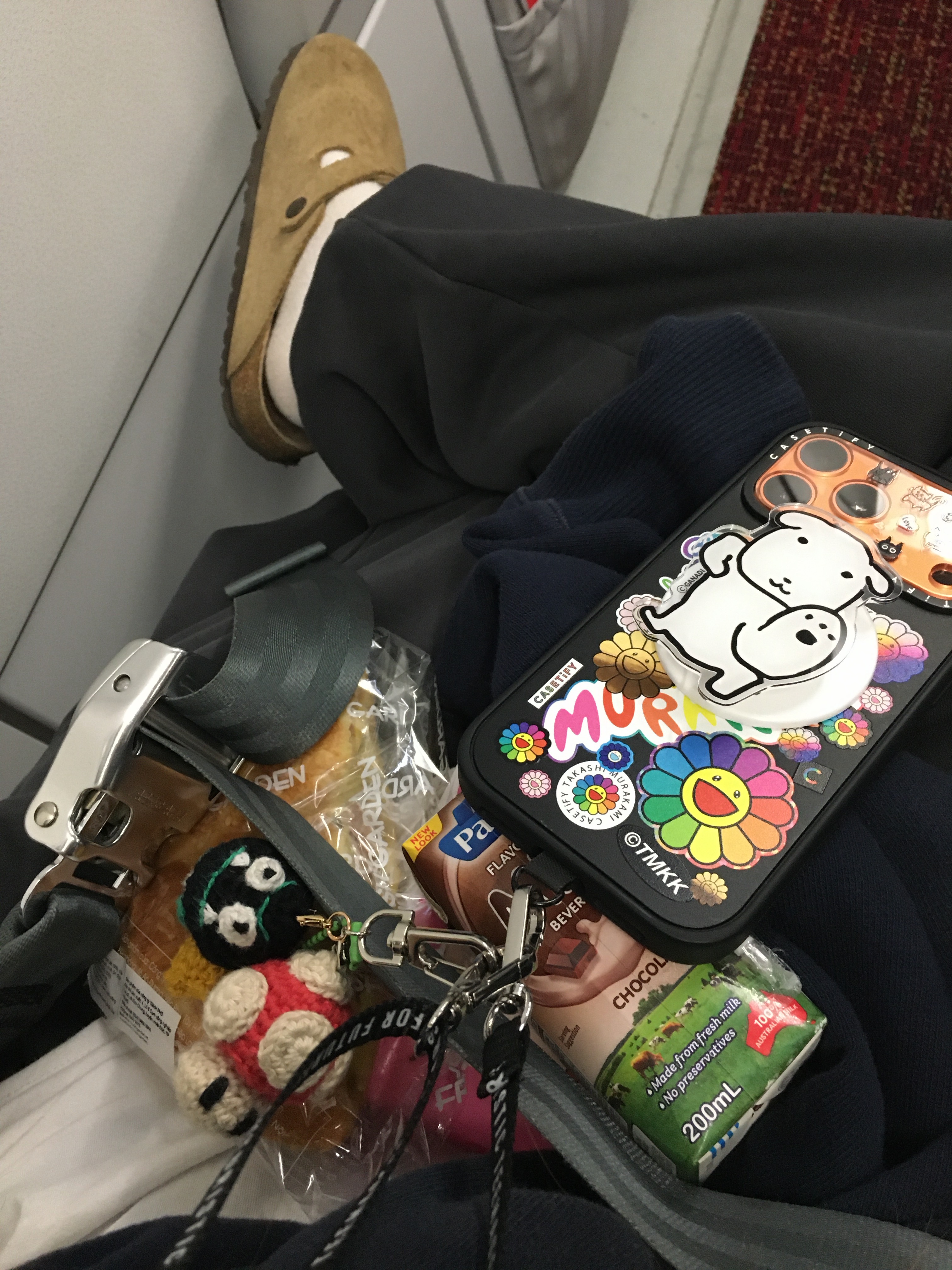 Kapital Raglan Hooded Fleece Sweatshirt Speakeasy College Pt Navy, Casetify x Murakami Takashi iPhone Flowers Sticker Mania Phone Magsafe Black Mirror Black Bumper Case 착용 스타일 - 3