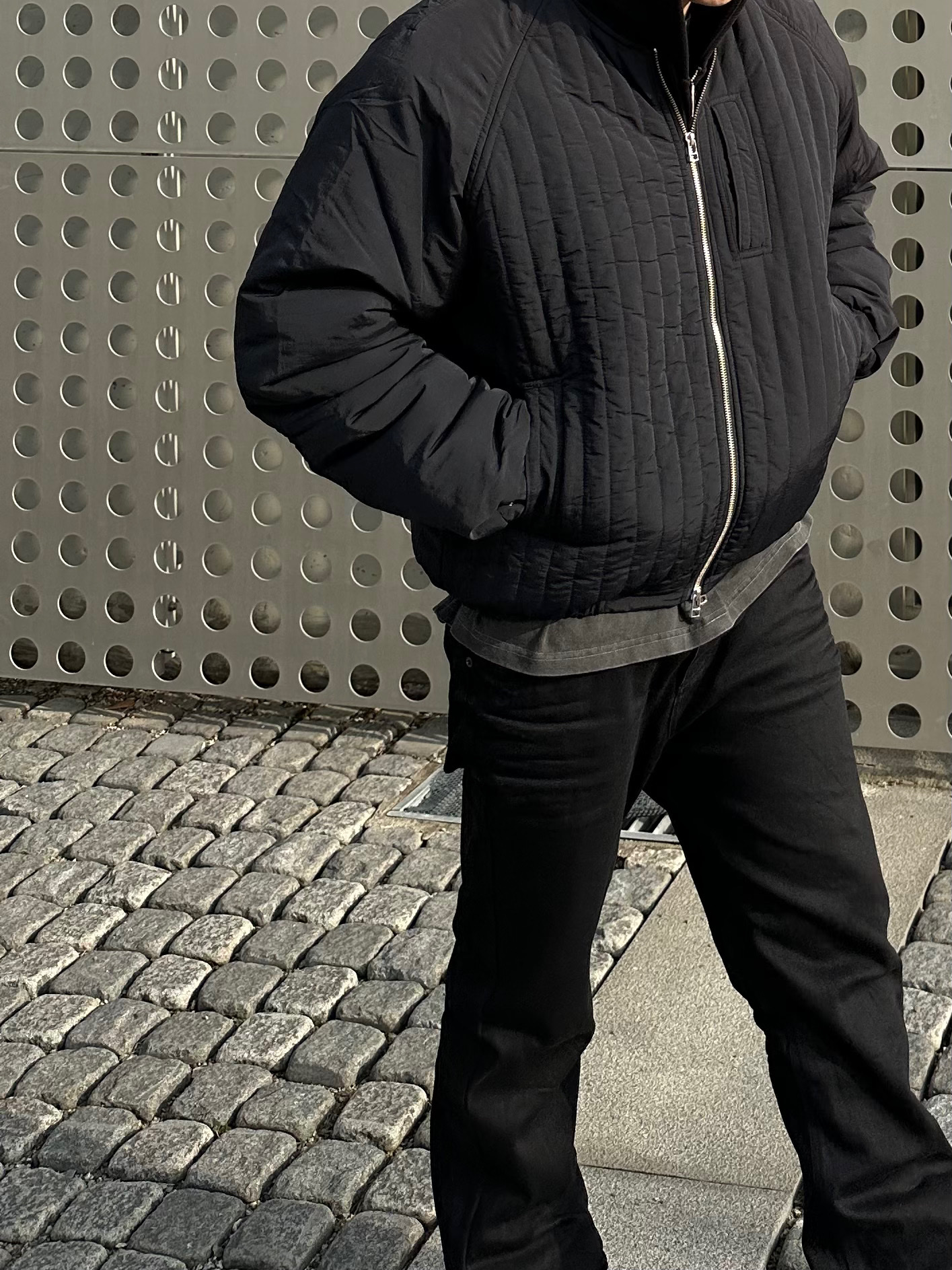 noun Quilted Jumper Black, Undermycar Mu.30 Anti Fxxking Logo Play Stretch Flare Black Jeans 착용 스타일 - 3
