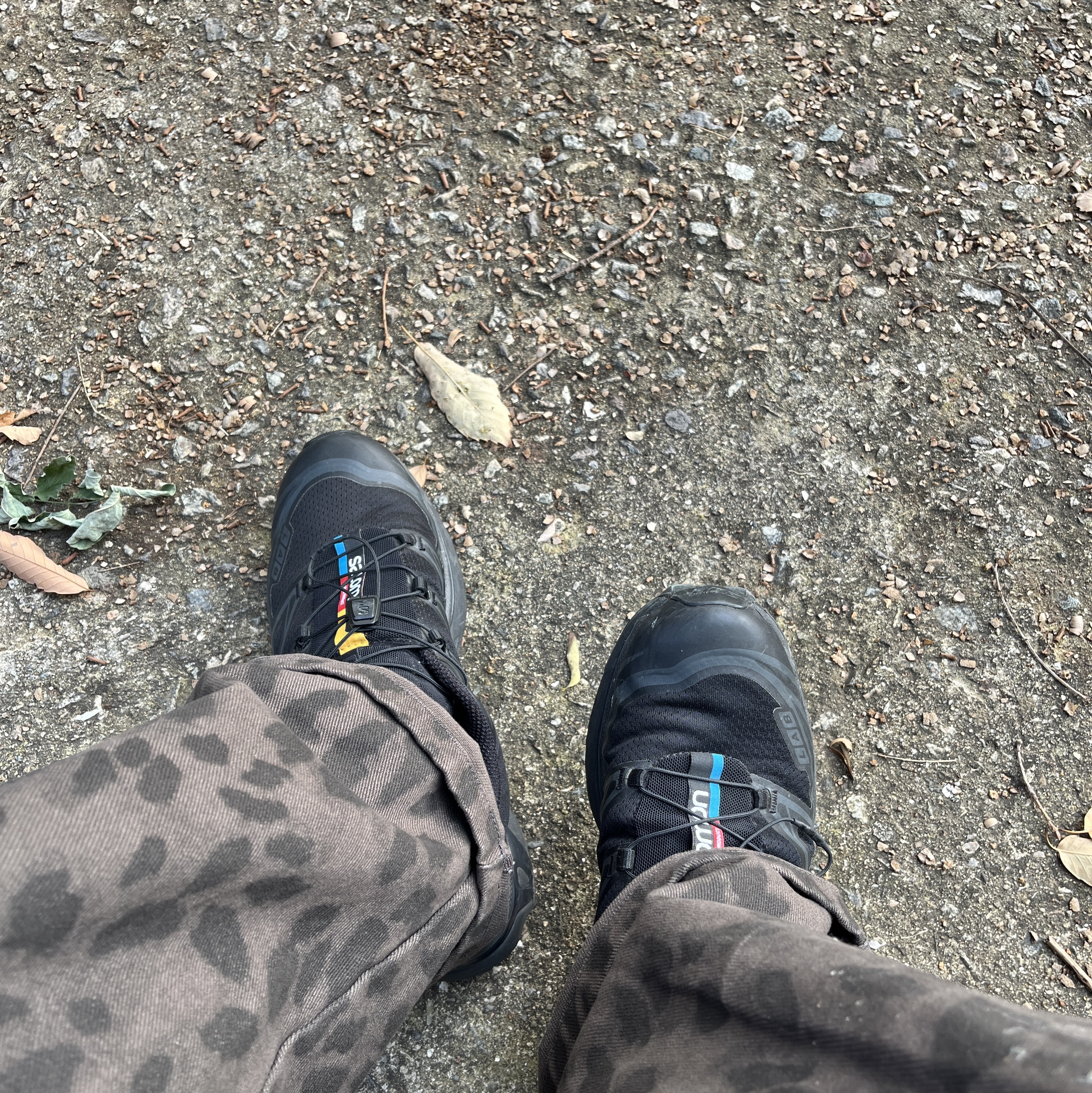 Salomon XT-6 ADV Black 착용 스타일
