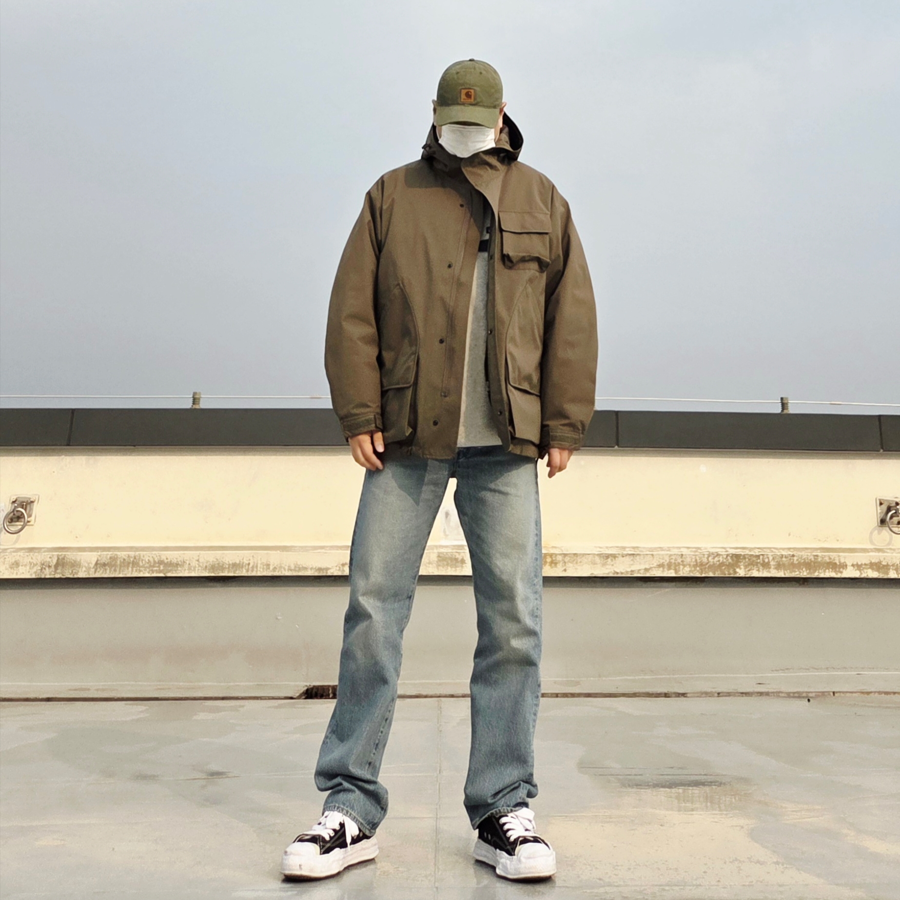 Carhartt Canvas Cap Army Green, GU x Engineered Garments Padded Shell Parka Olive 착용 스타일 - 4