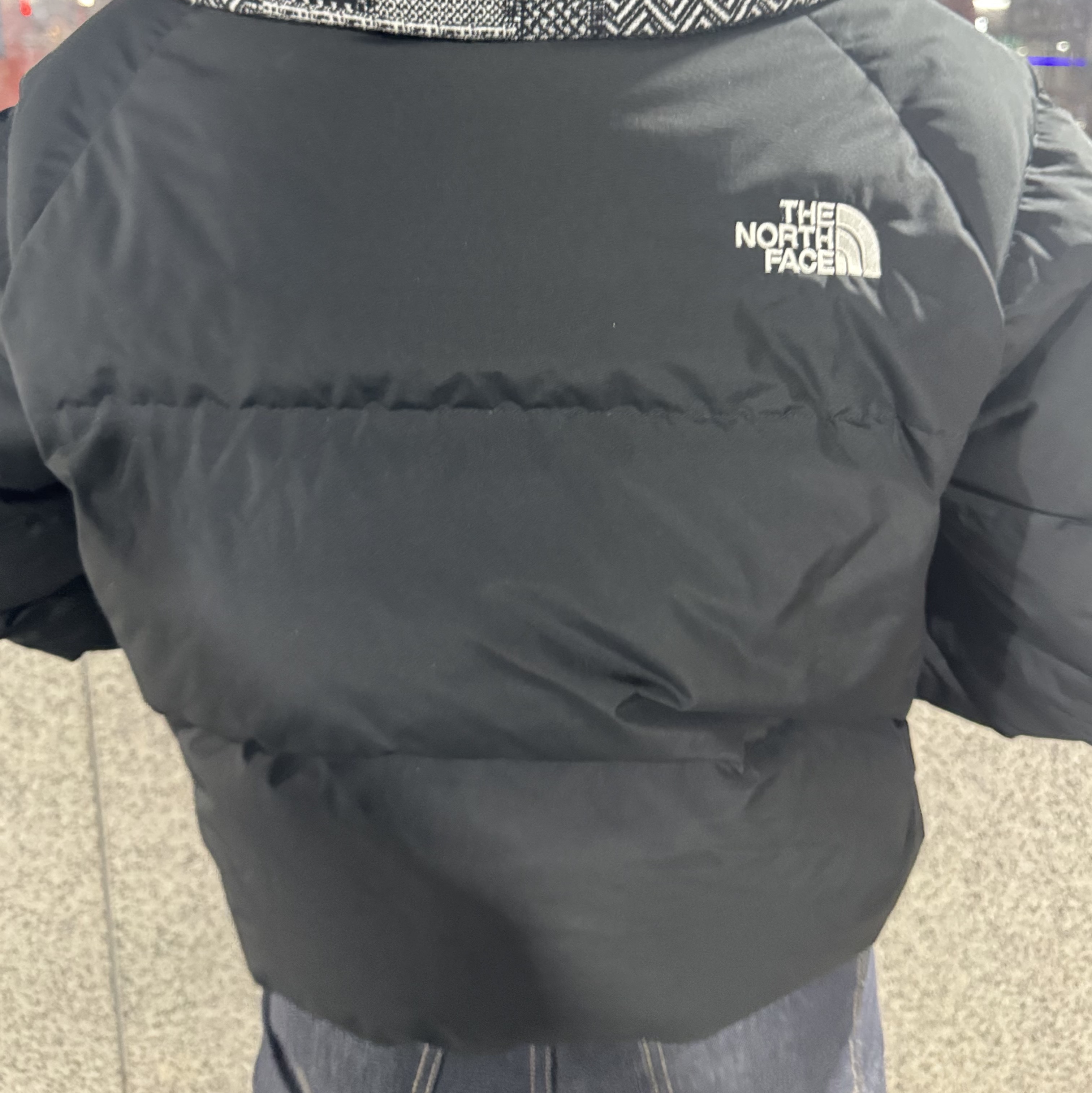 (W) The North Face Lofty Down Jacket Black 착용 스타일