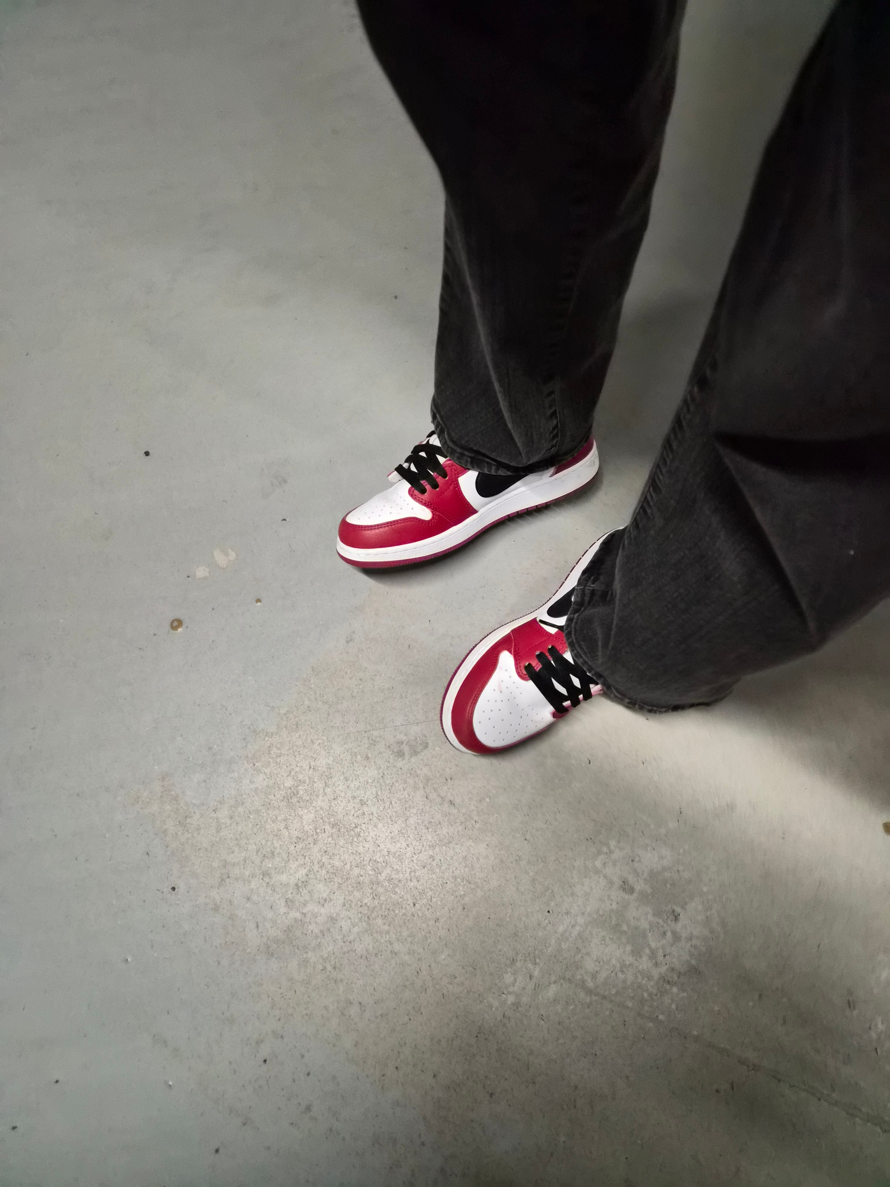 Jordan 1 Retro Low OG Chicago 착용 스타일