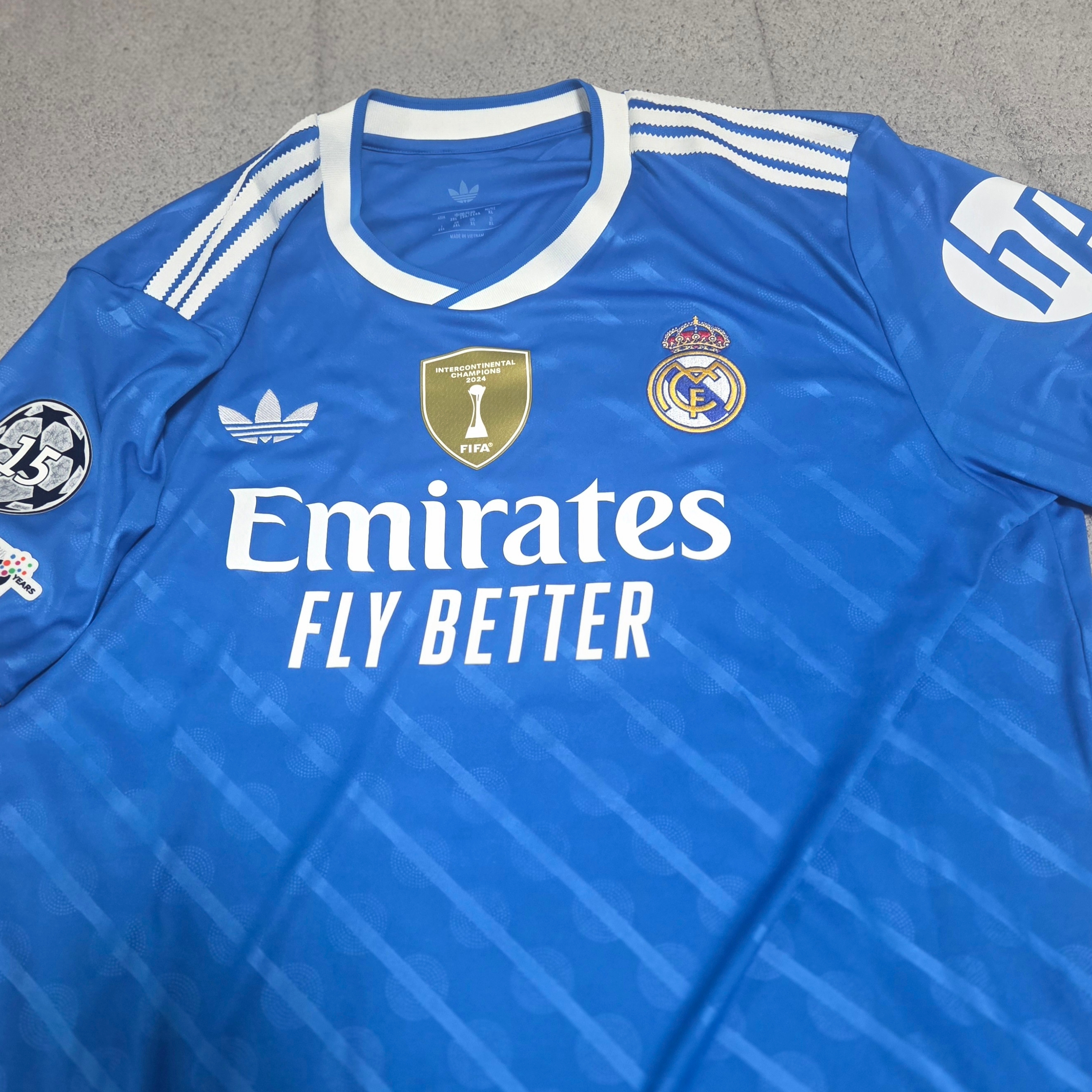 Adidas Real Madrid 2025/26 3rd Jersey Blue Bird - KR Sizing (Non Marking Ver.) 착용 스타일 - 1