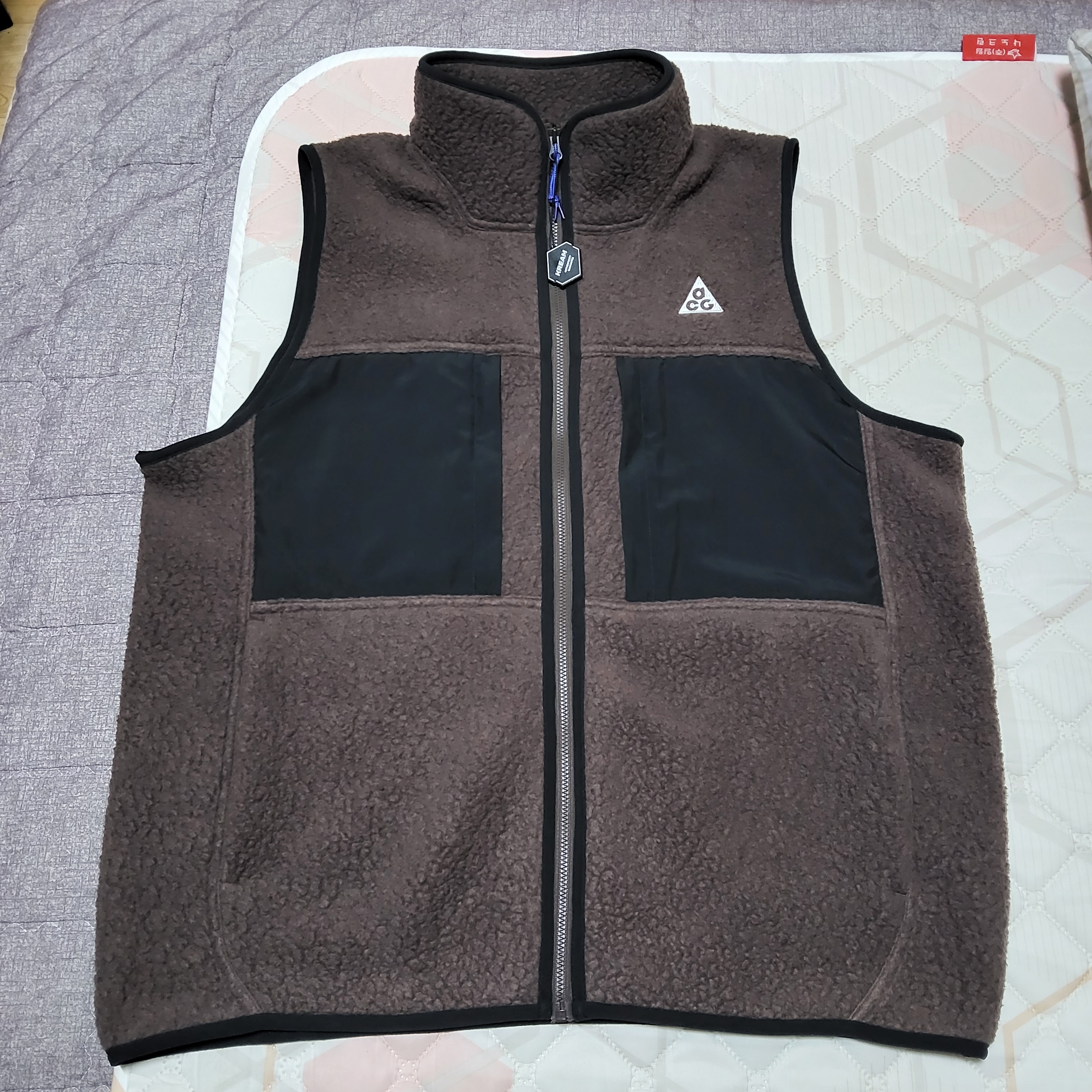 Nike ACG Arctic Wolf Vest Baroque Brown - Asia 착용 스타일 - 1