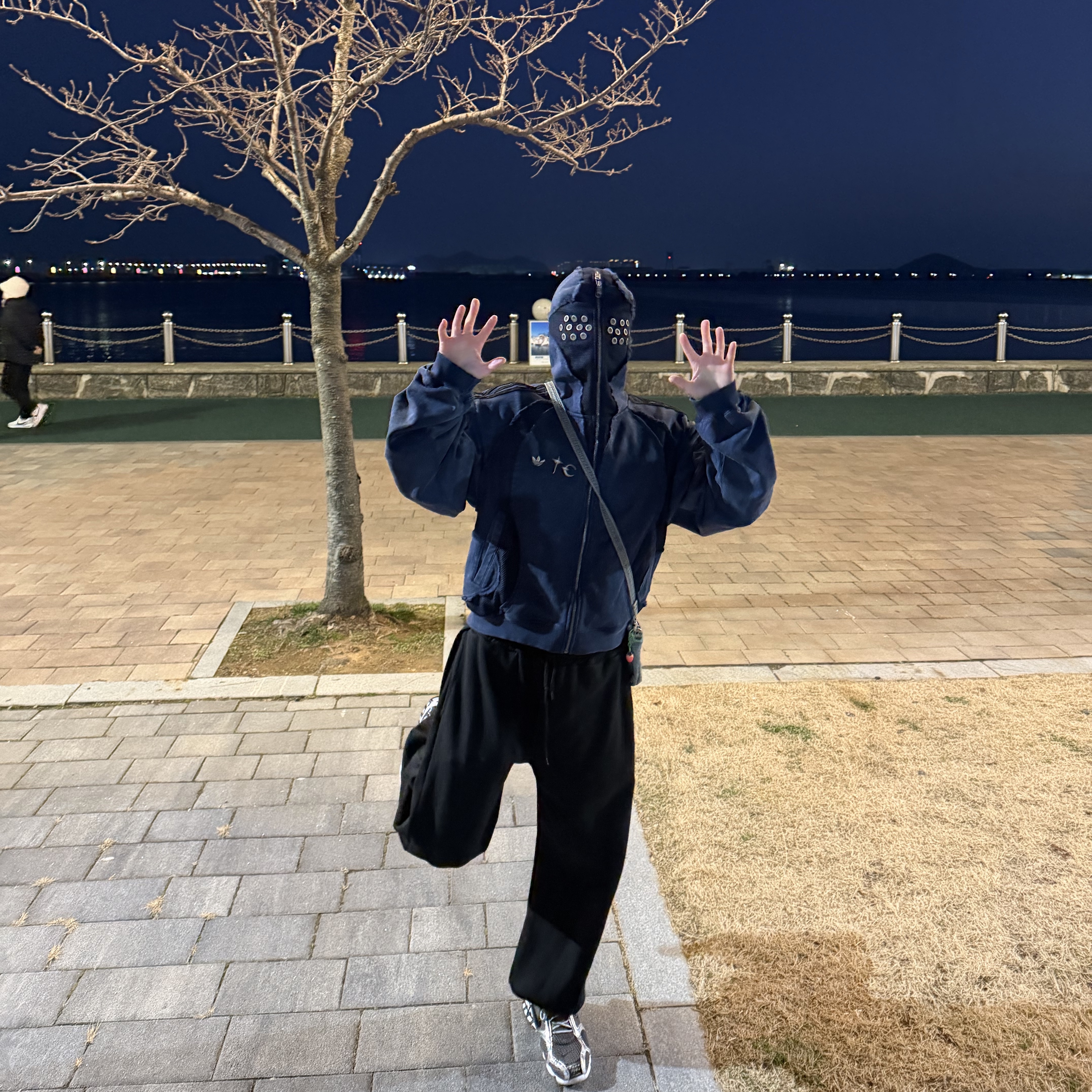 Adidas x Thug Club Teamgeist Sweat Hooded Zip Up Night Indigo - KR Sizing, Nike x Stussy Air Zoom Spiridon Cage 2 Pure Platinum 착용 스타일 - 1